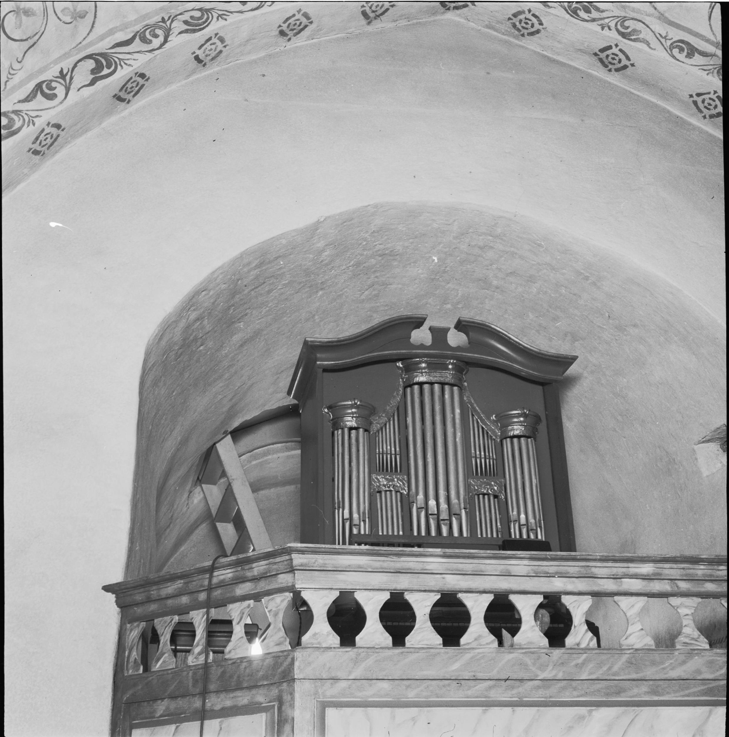 Nils Lagergren, Hilleshögs kyrka