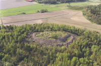 Husby-Långhundra 156:1