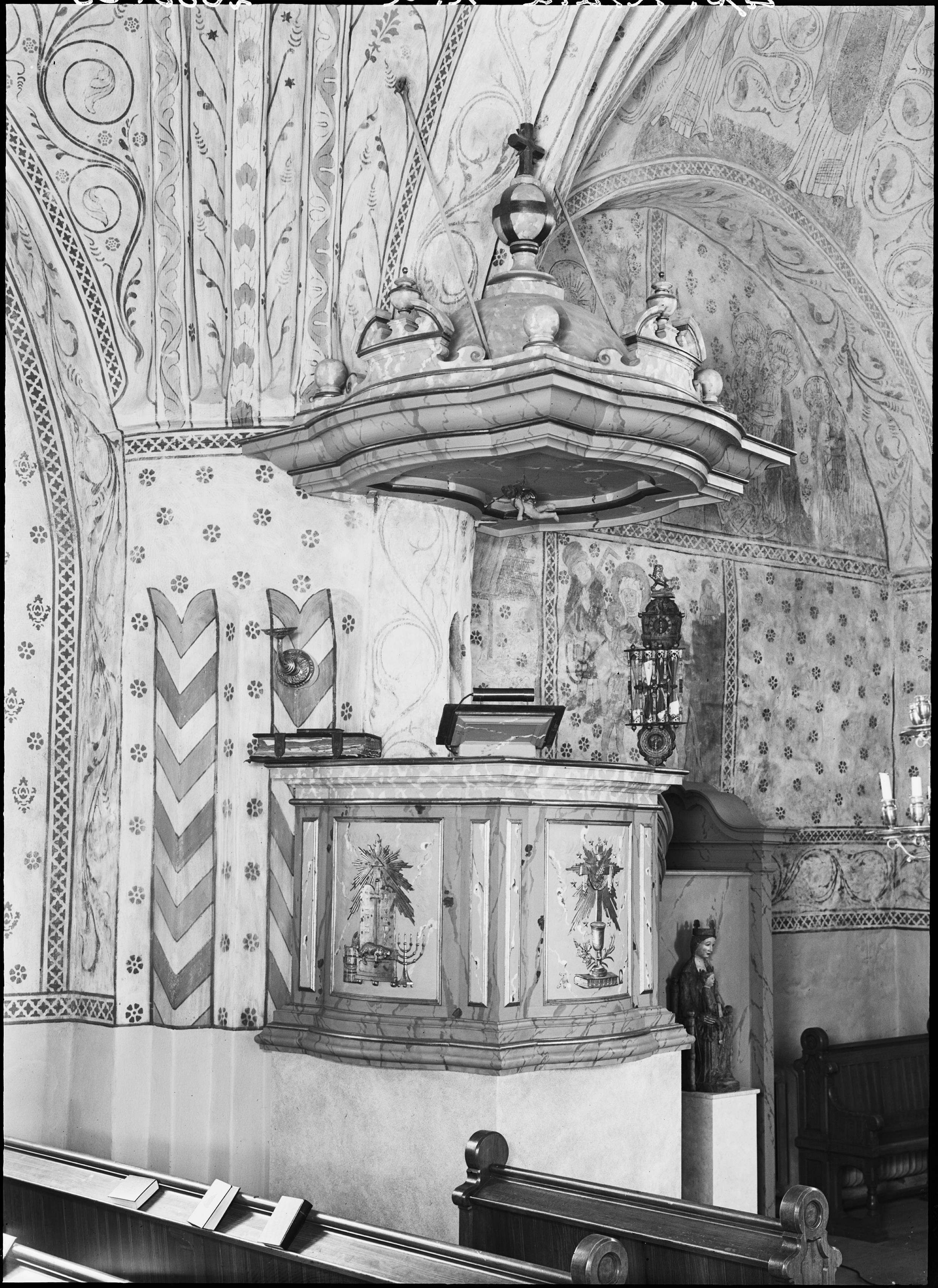 Nils Lagergren, Riala kyrka