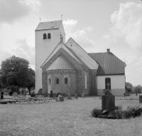 Vä, Sankta Maria kyrka