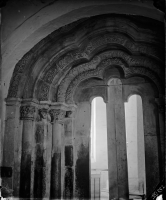 Image of DR EM85;438C