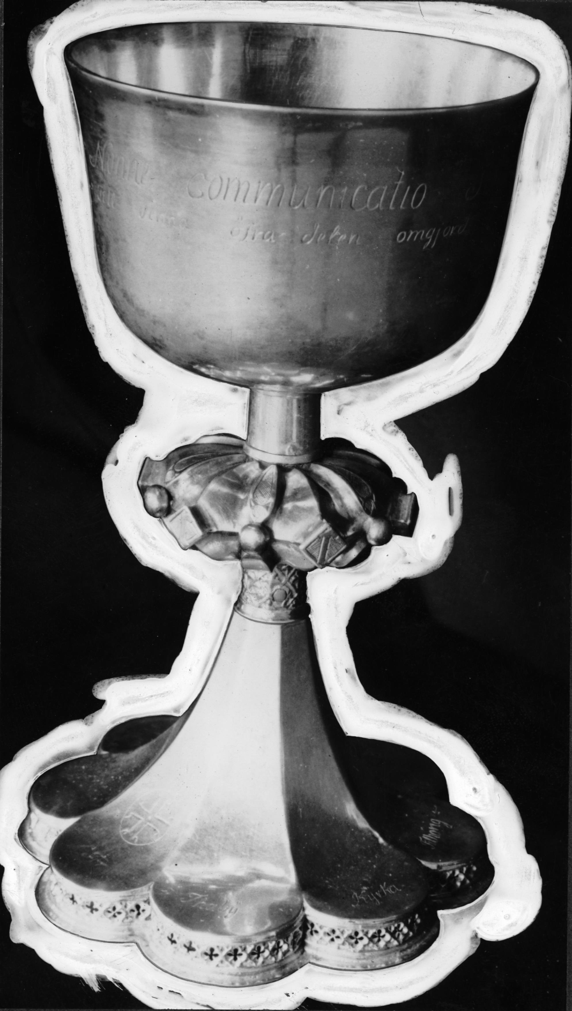 Bertil Waldén, Täby kyrka