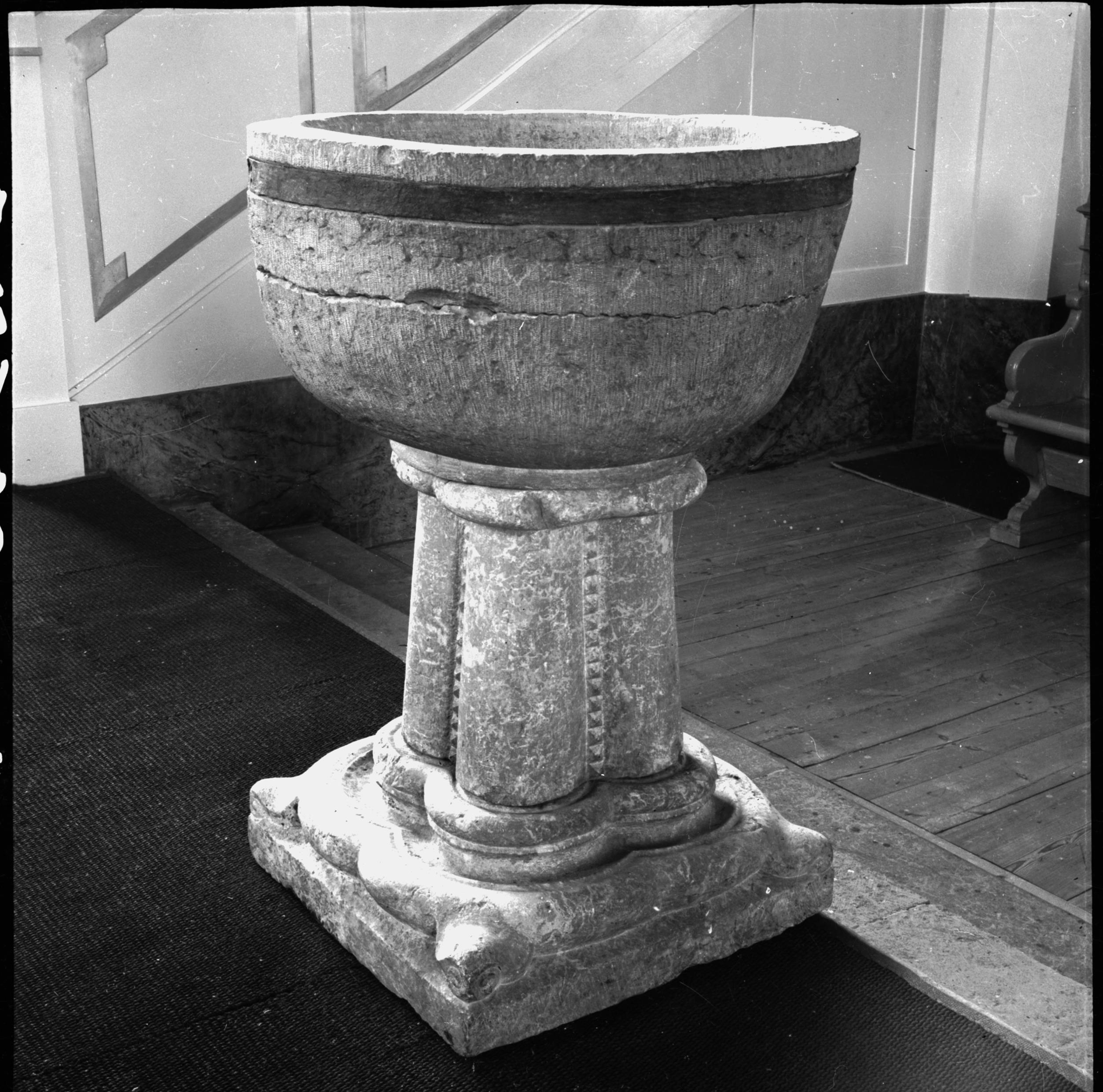 Ivar Schnell, Västra Vingåkers kyrka