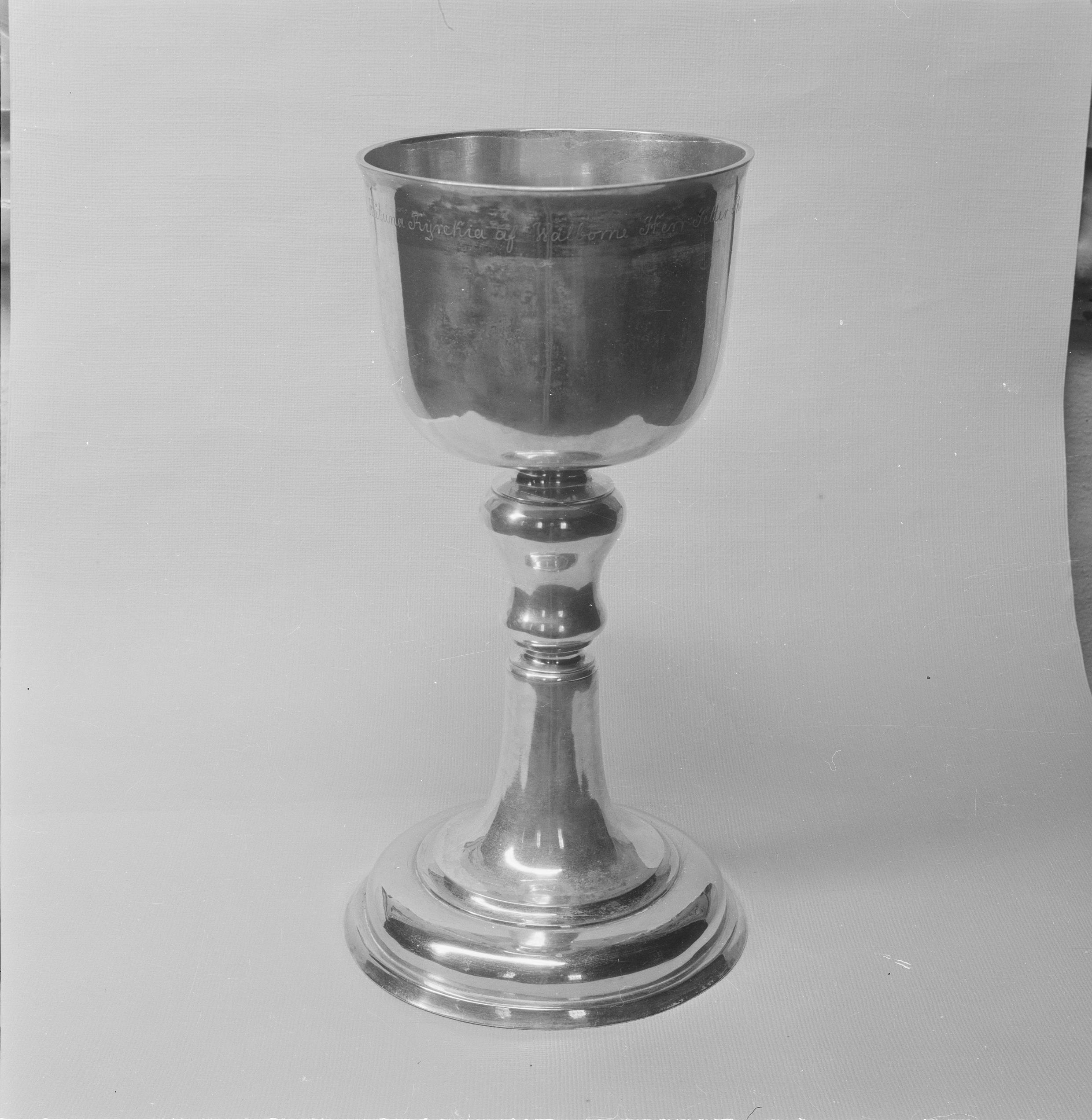 Nils Lagergren, Håtuna kyrka