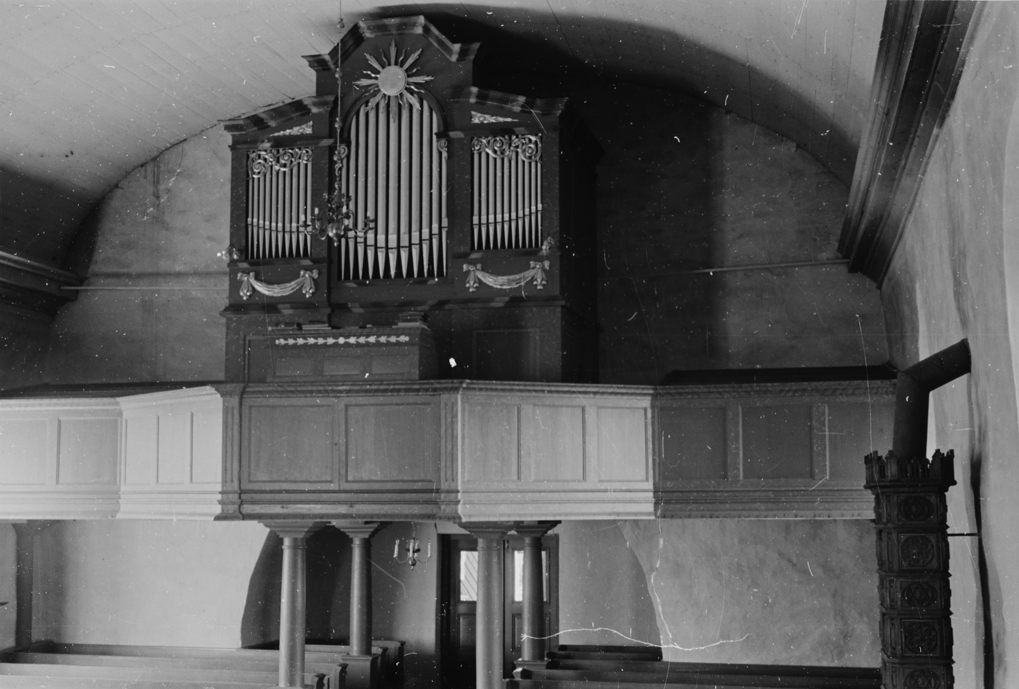 Bertil Berthelson, Älgå kyrka