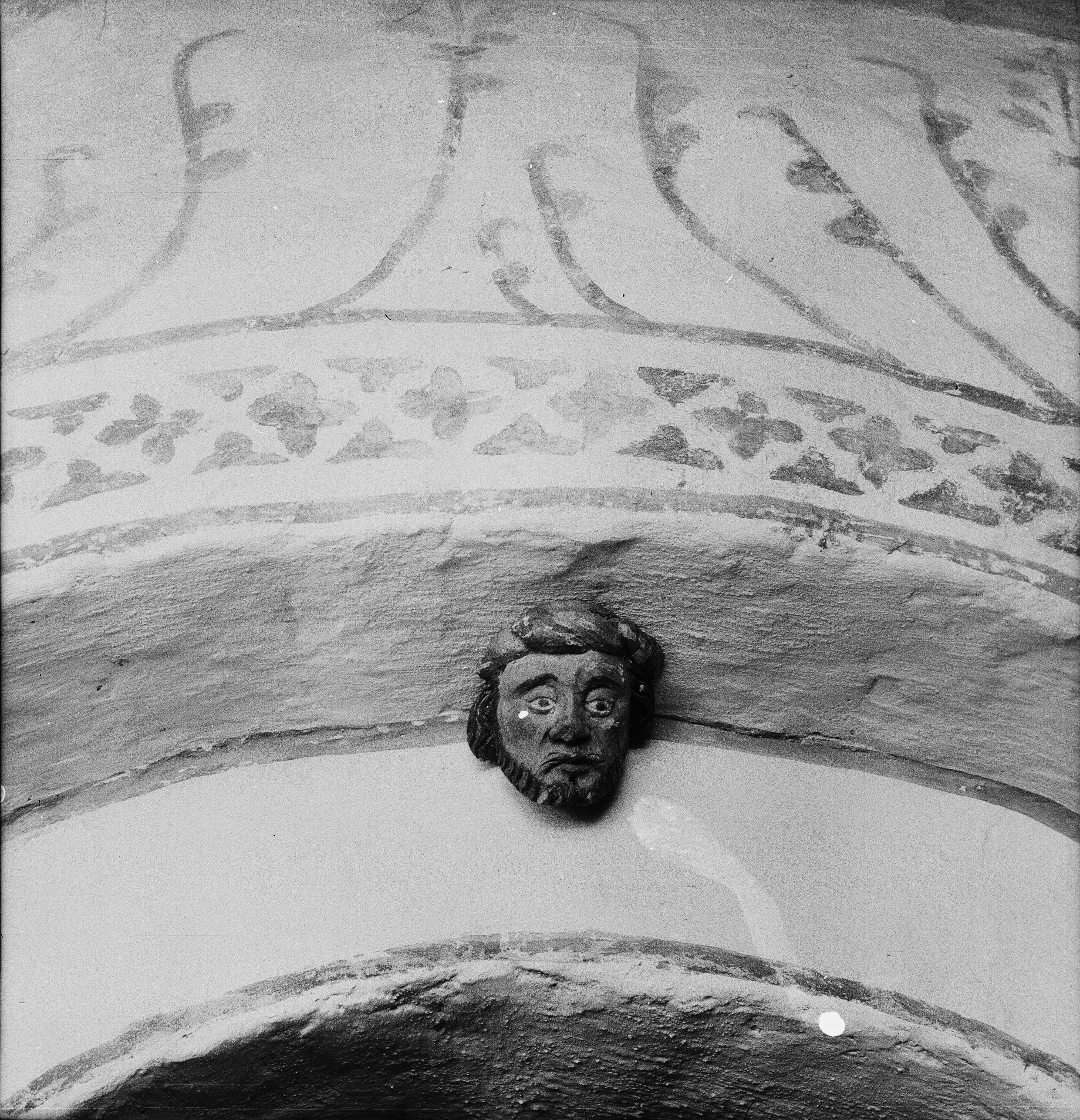 Nils Lagergren, Rö kyrka