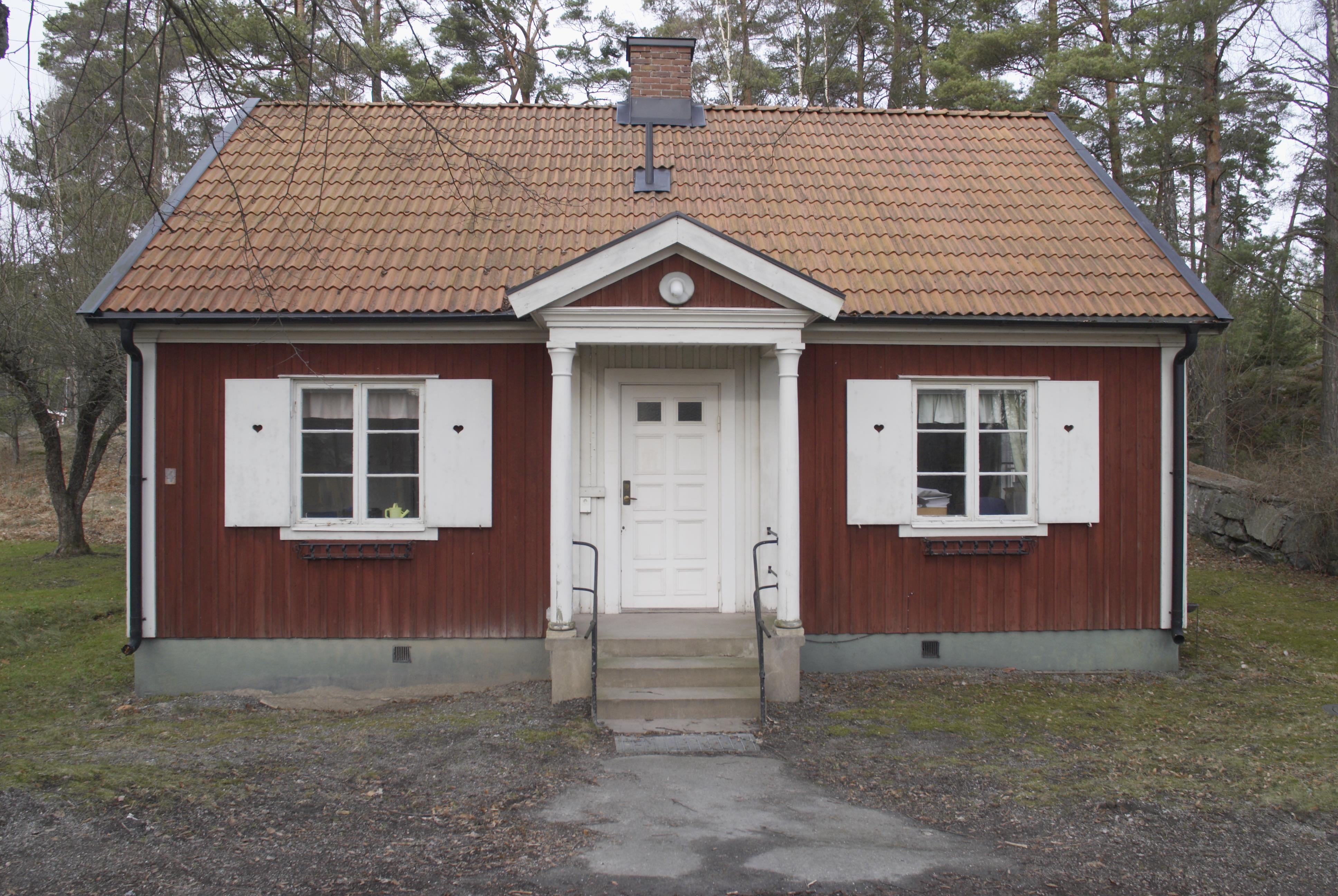 Bengt A Lundberg, Berga slott