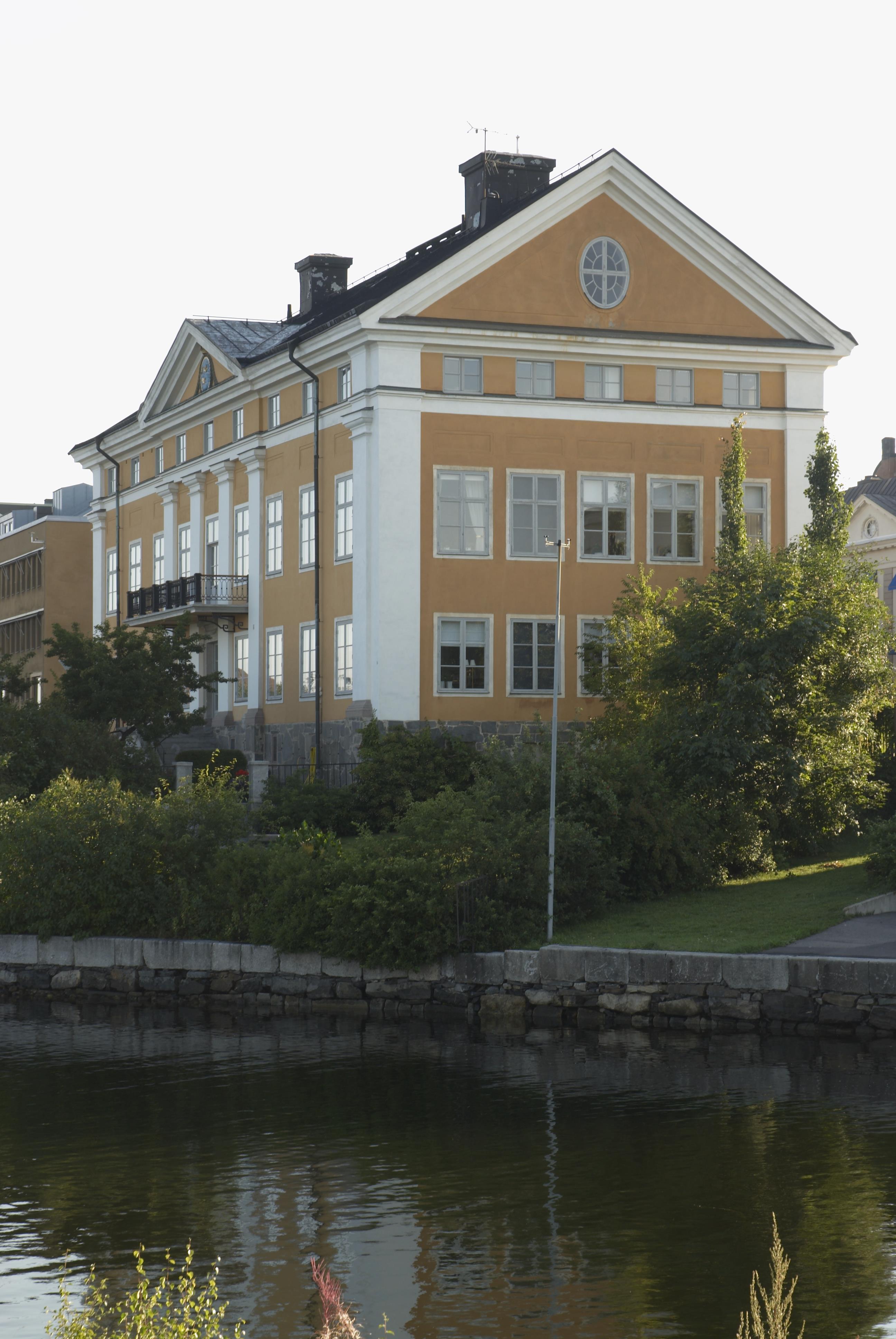 Bengt A Lundberg, Länsresidenset i Härnösand