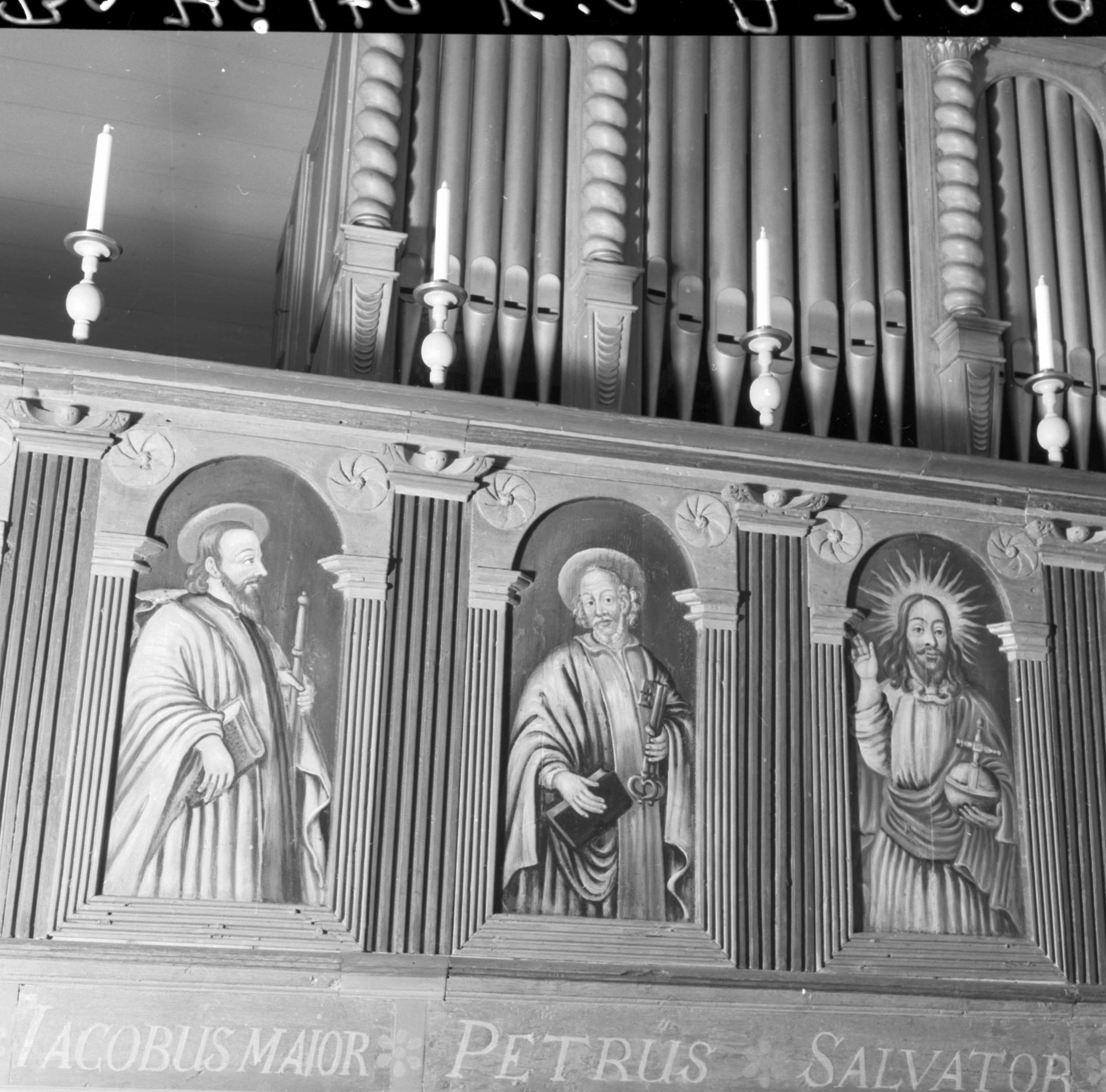 Sören Hallgren, Hålta kyrka