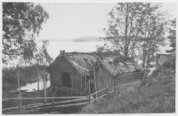 Hästerum, gammalt båthus m m vid Hästsjön