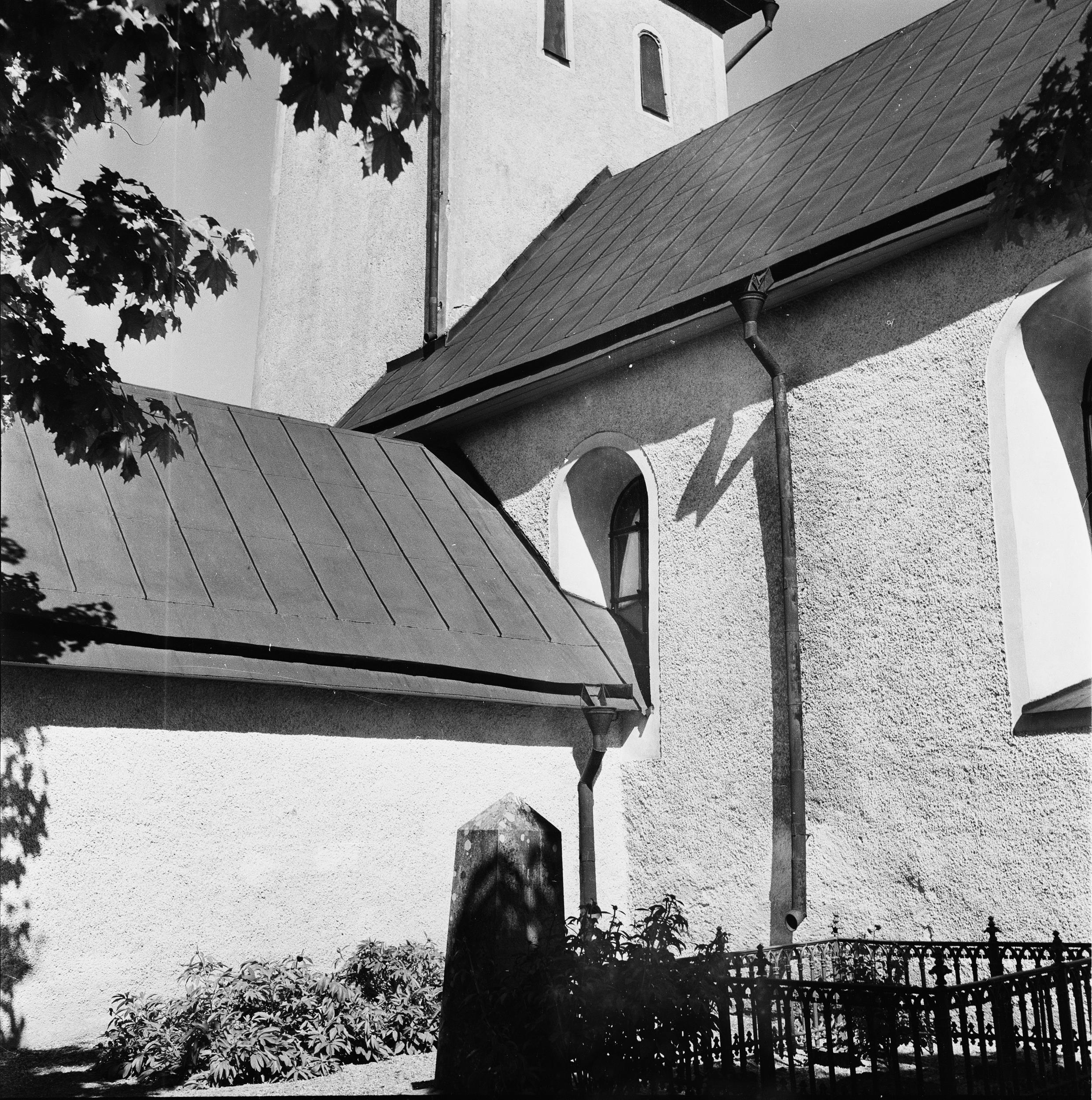 Nils Lagergren, Sånga kyrka