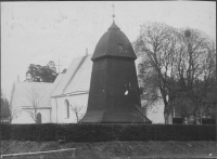 Badelunda kyrka