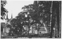 Varnhems klosterkyrka och klosterruin