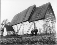 Edsbro kyrka