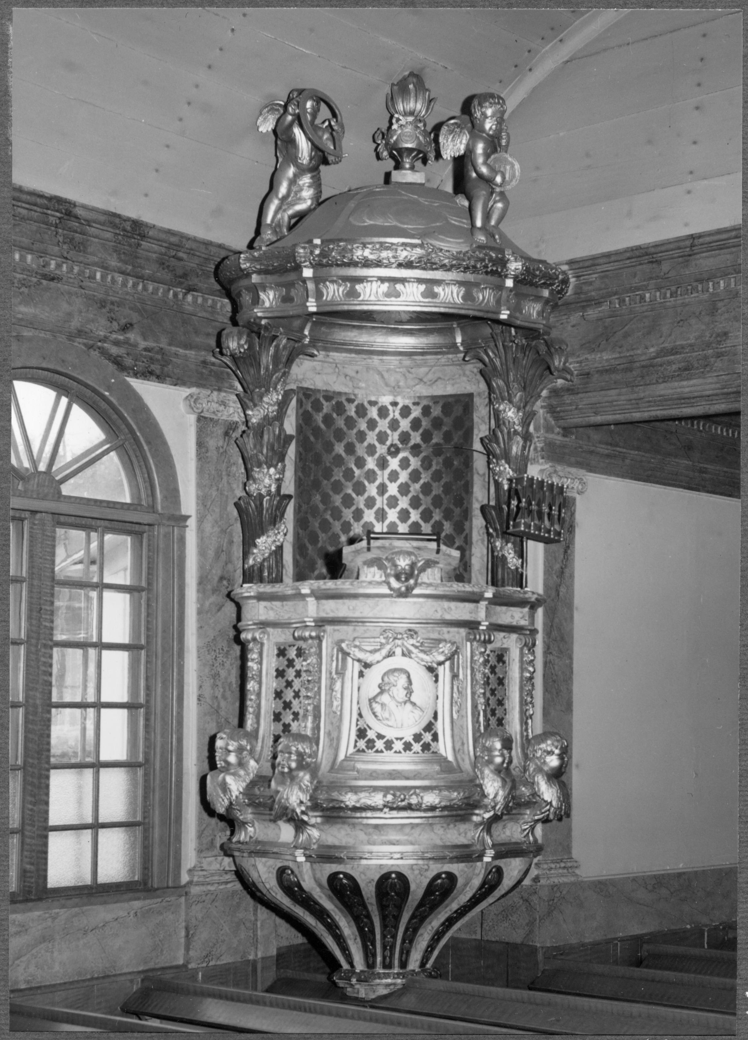 Sven Wahlgren, Öreryds kyrka