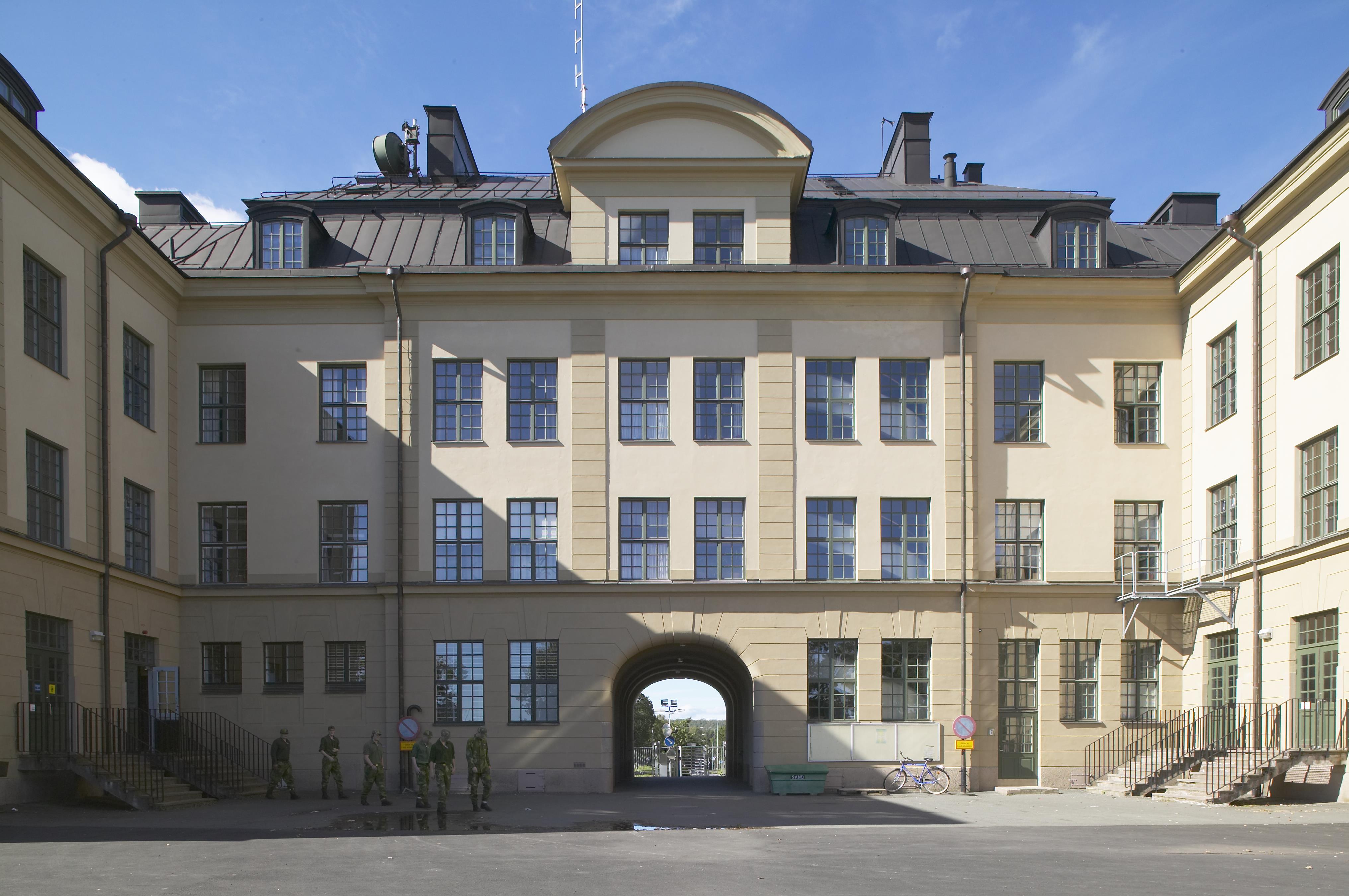 Bengt A Lundberg, Eksjö garnison