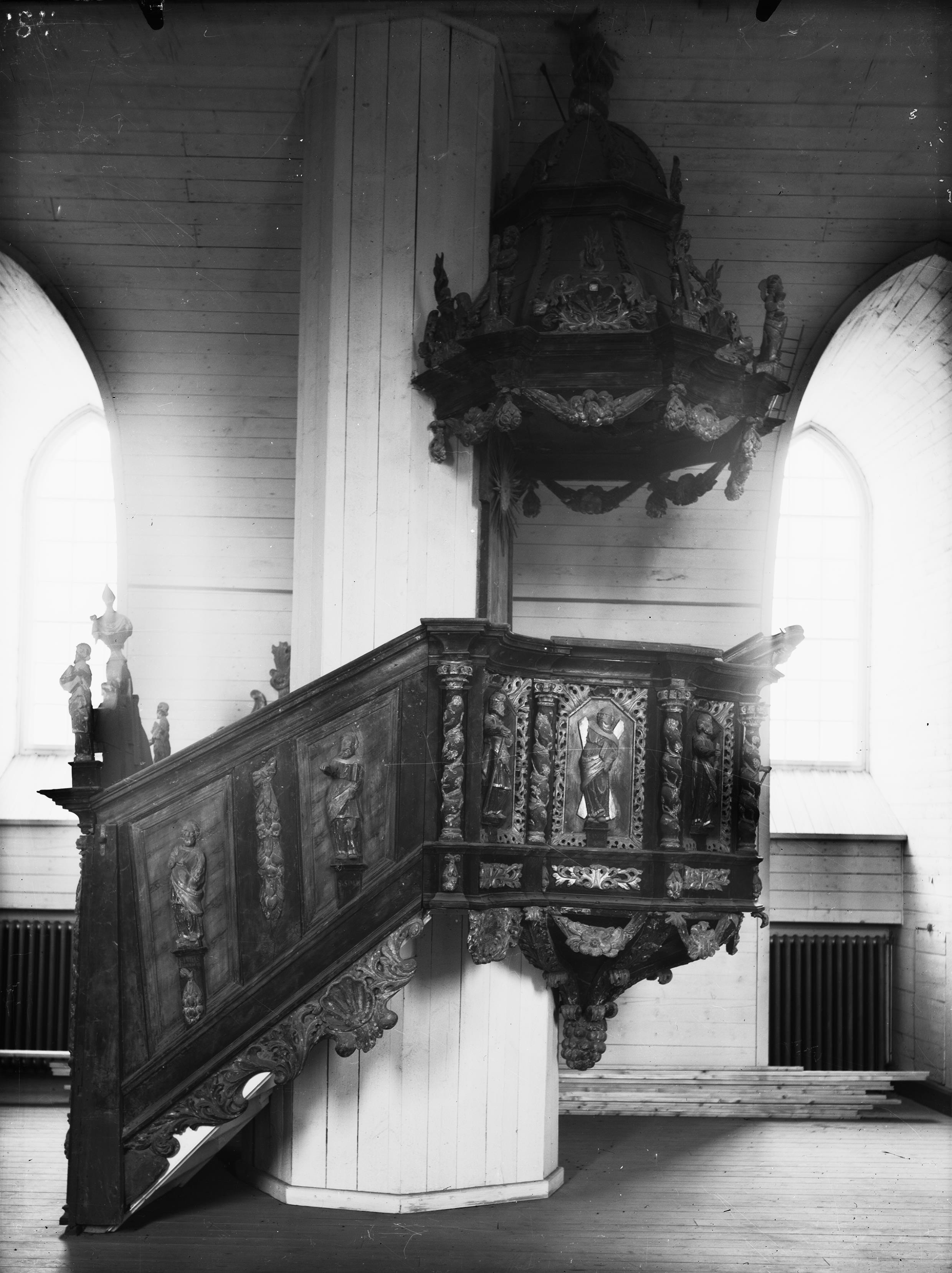 Olle Hellström, Skara domkyrka (Sankta Maria kyrka)