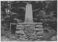 Milstolpe, 1 km sydost om Tranemo