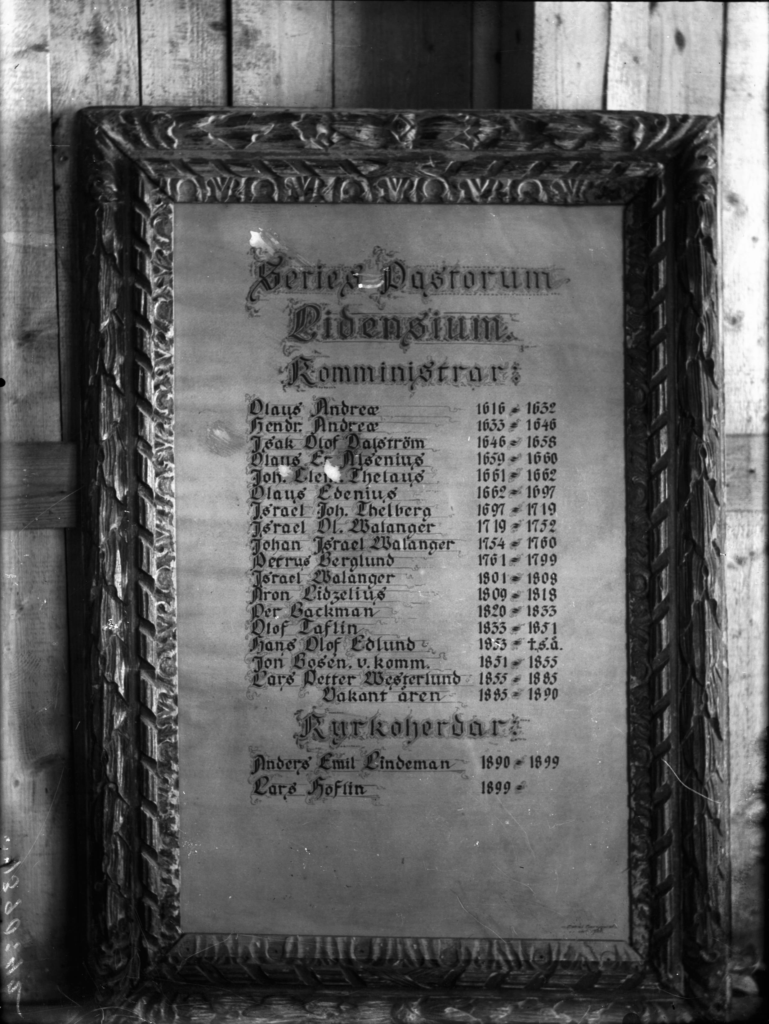 Oscar Svensson, Lidens gamla kyrka