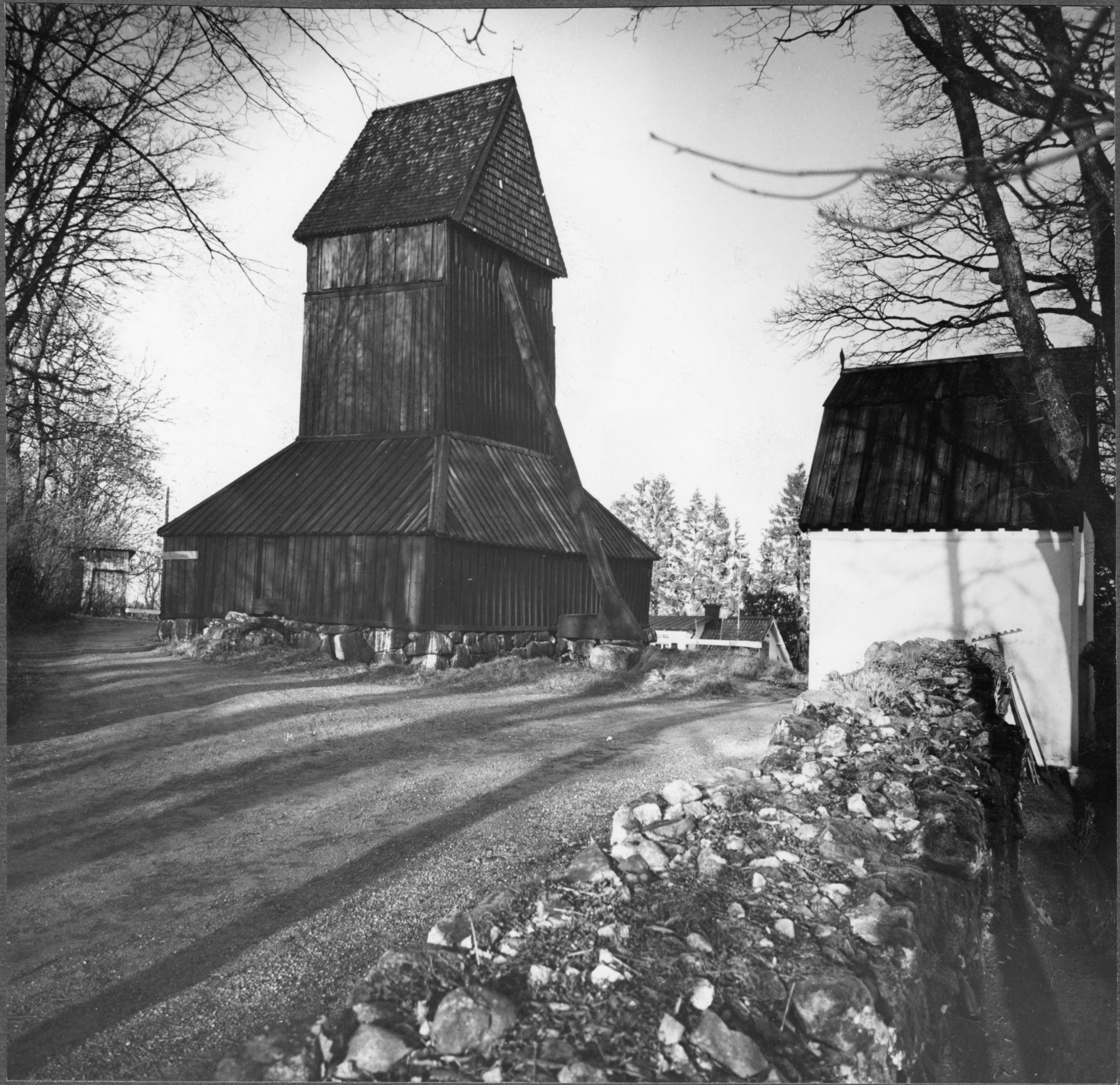 Iwar Anderson, Härkeberga kyrka