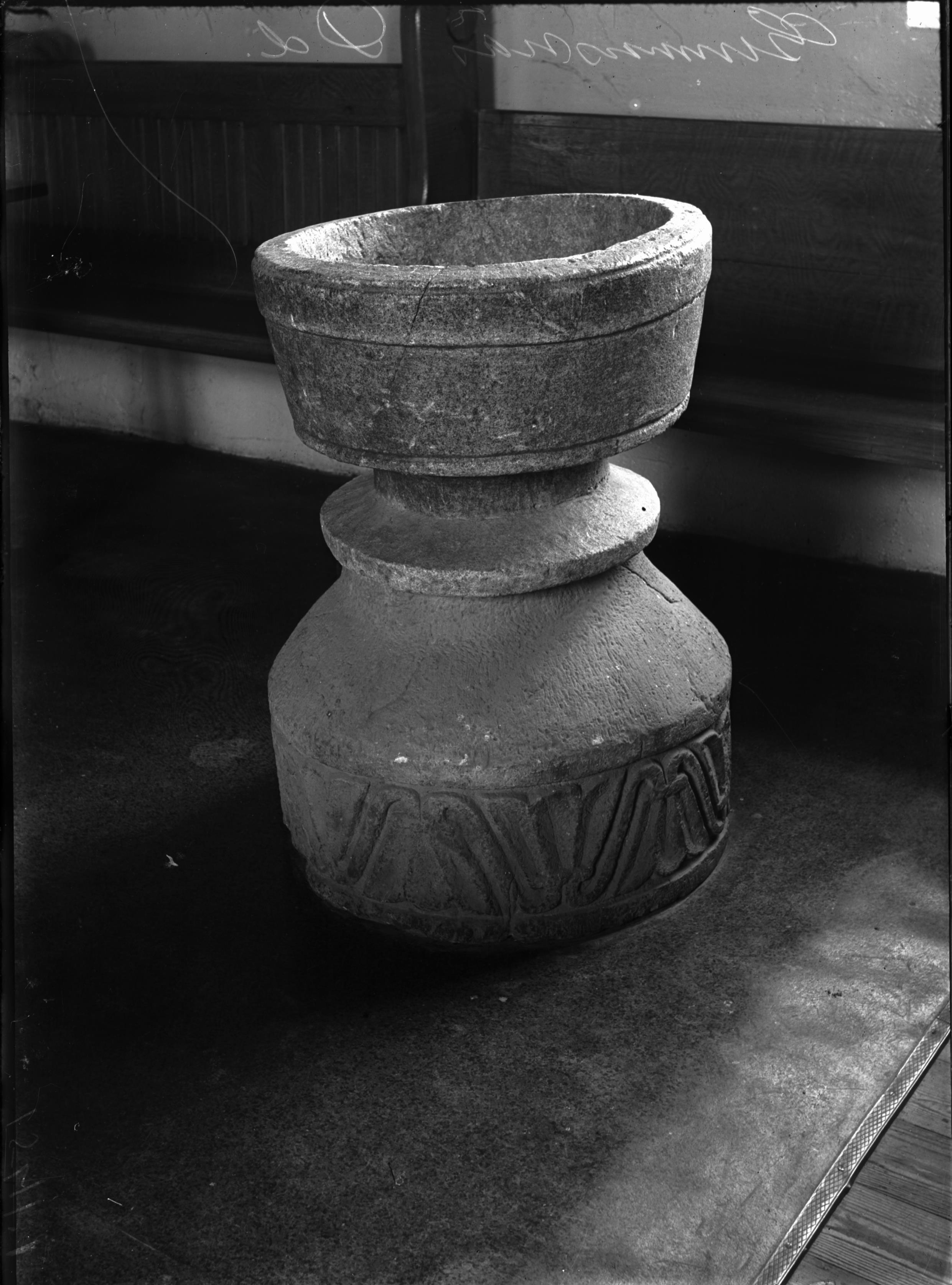 Bertil Waldén, Gunnarsnäs kyrka