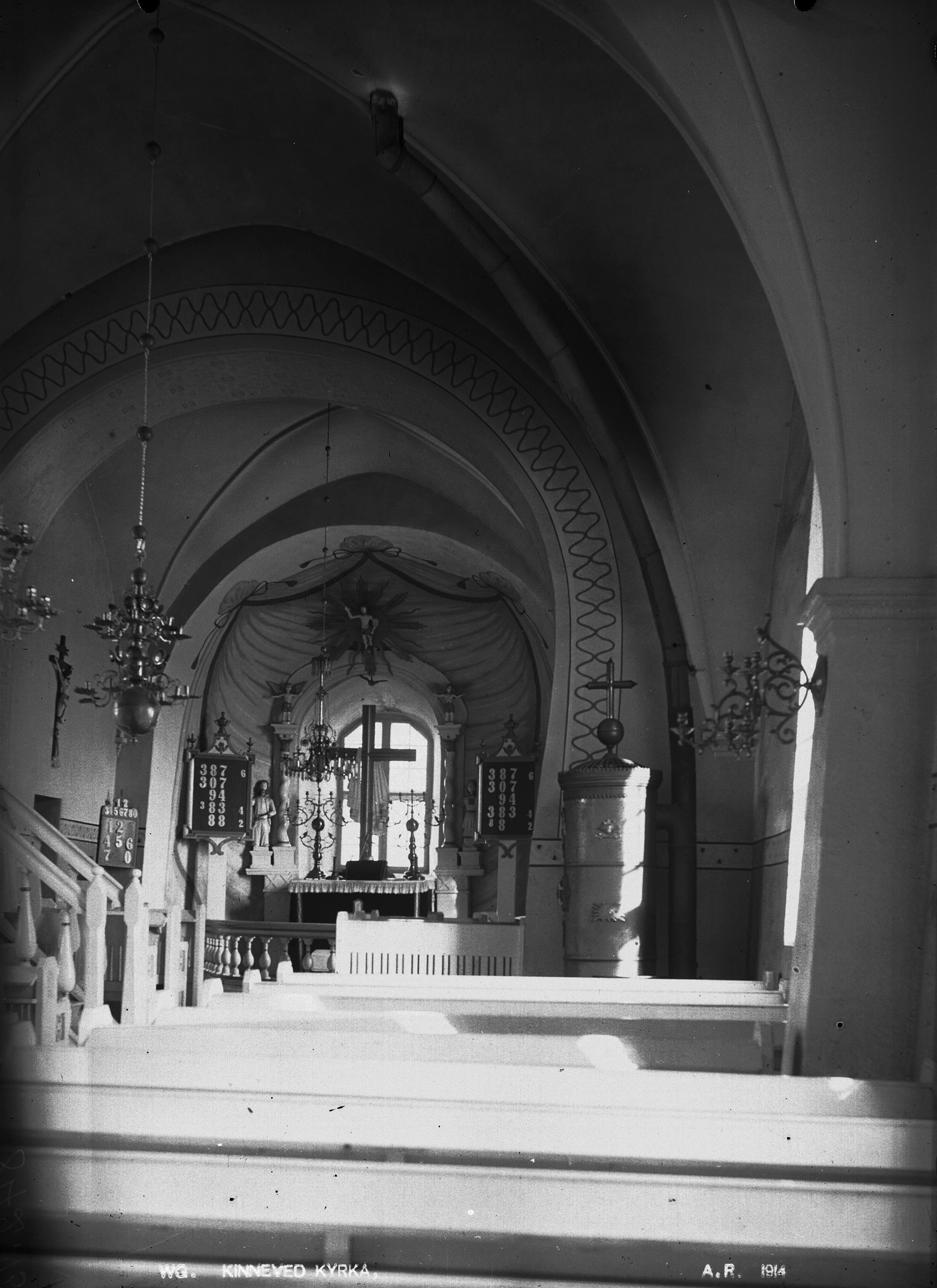Anders Roland, Kinneveds kyrka