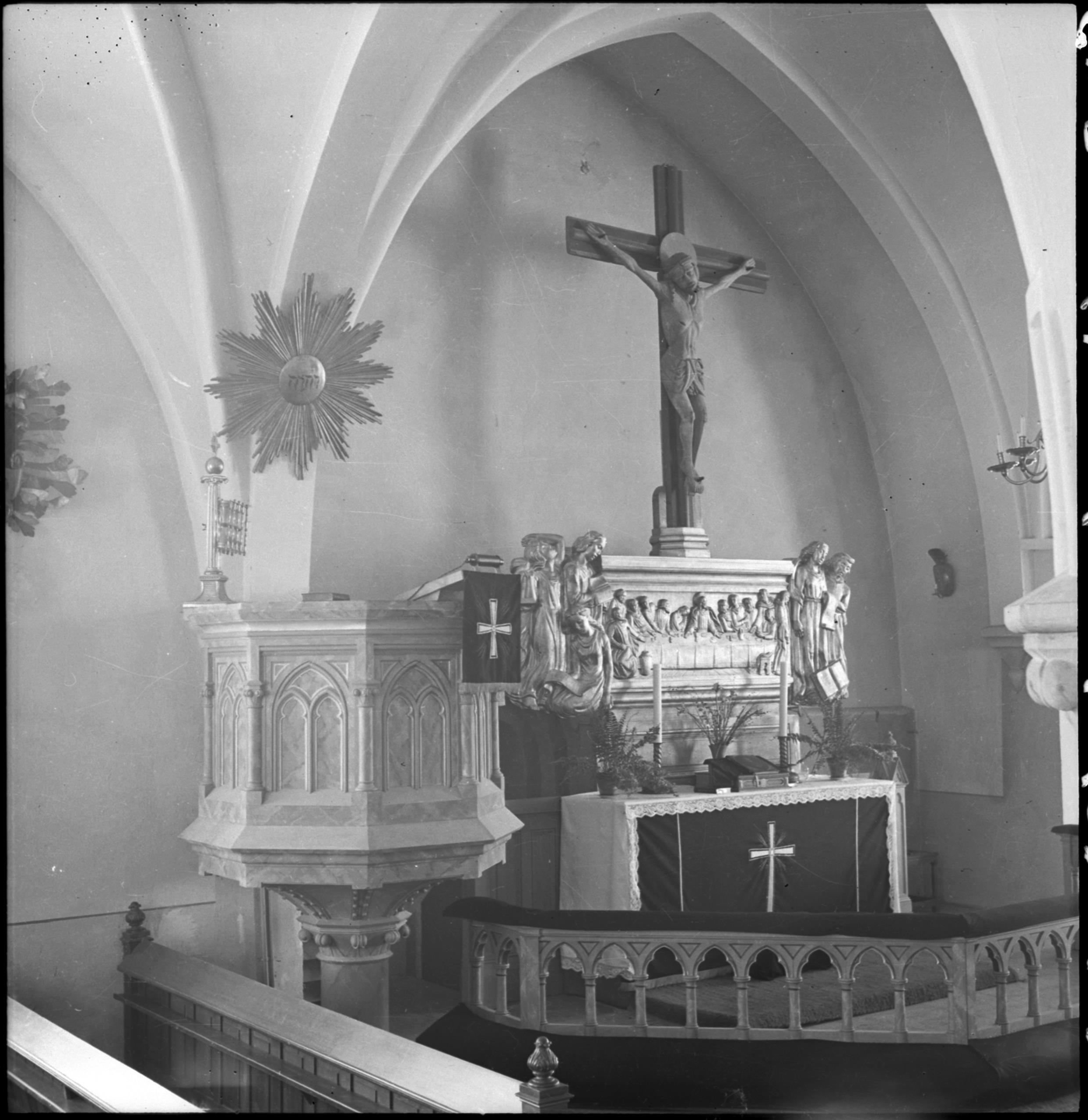 Ivar Schnell, Vårdinge kyrka