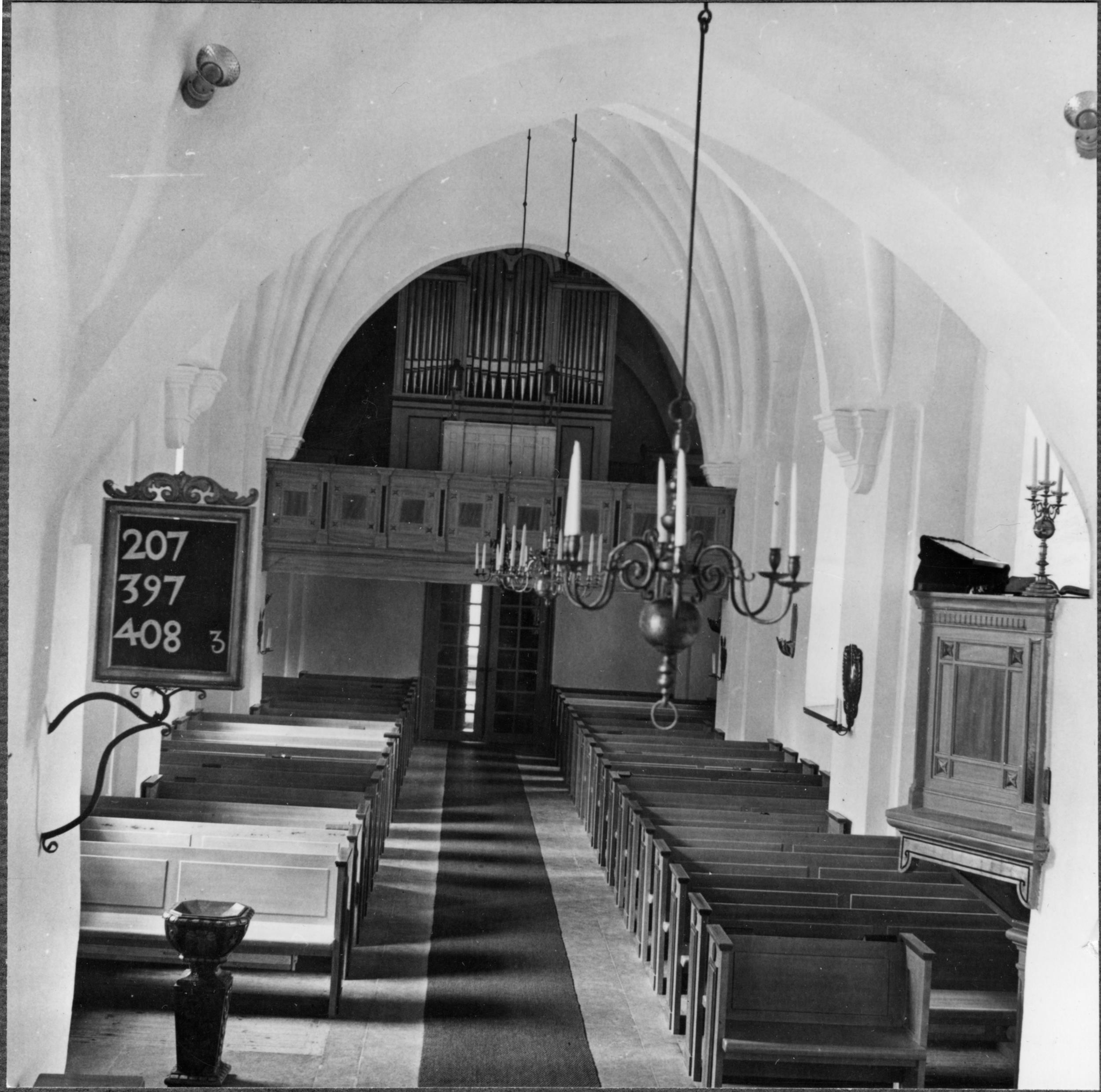 Ivar Schnell, Överjärna kyrka