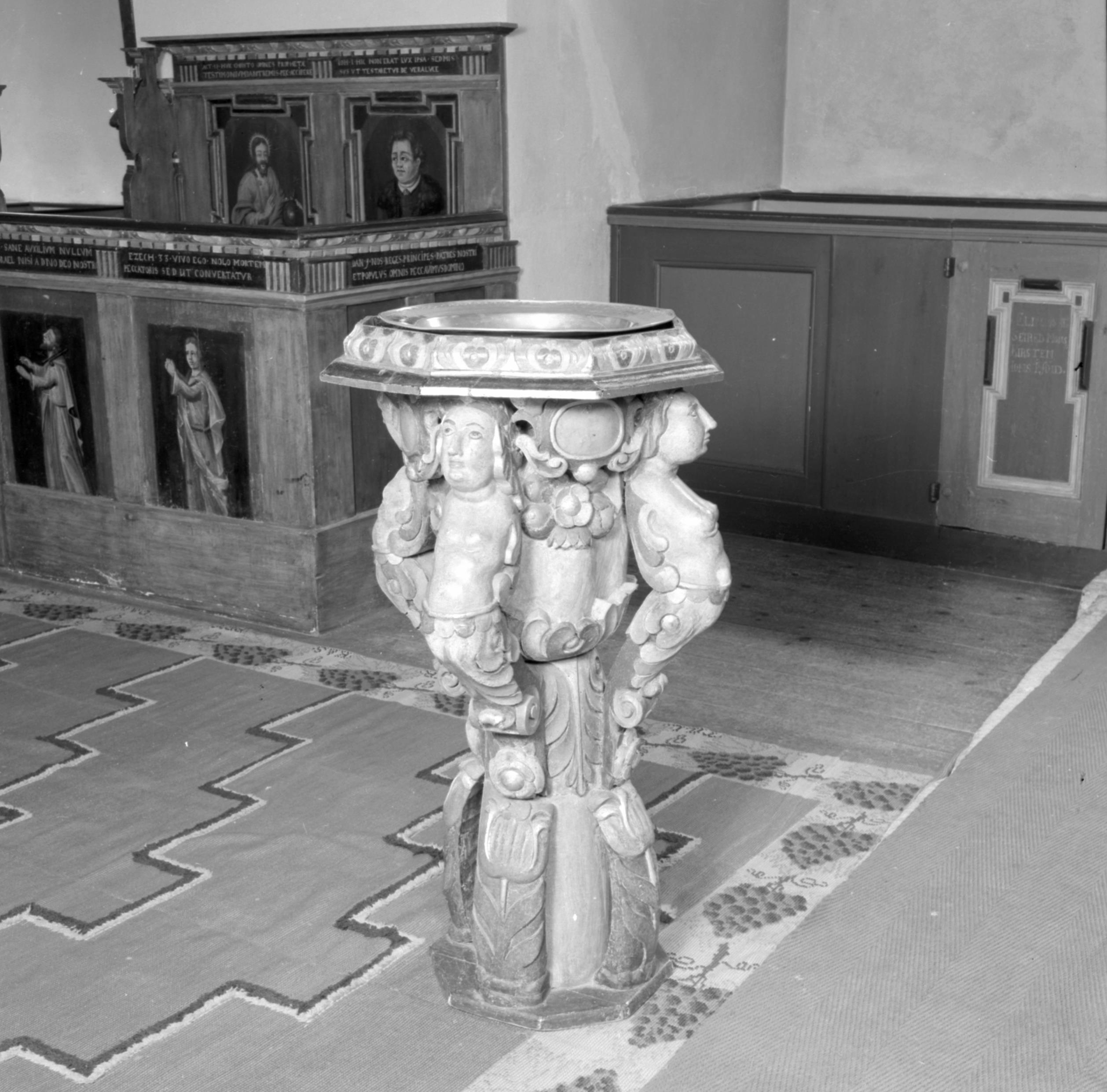 Sören Hallgren, Nättraby kyrka