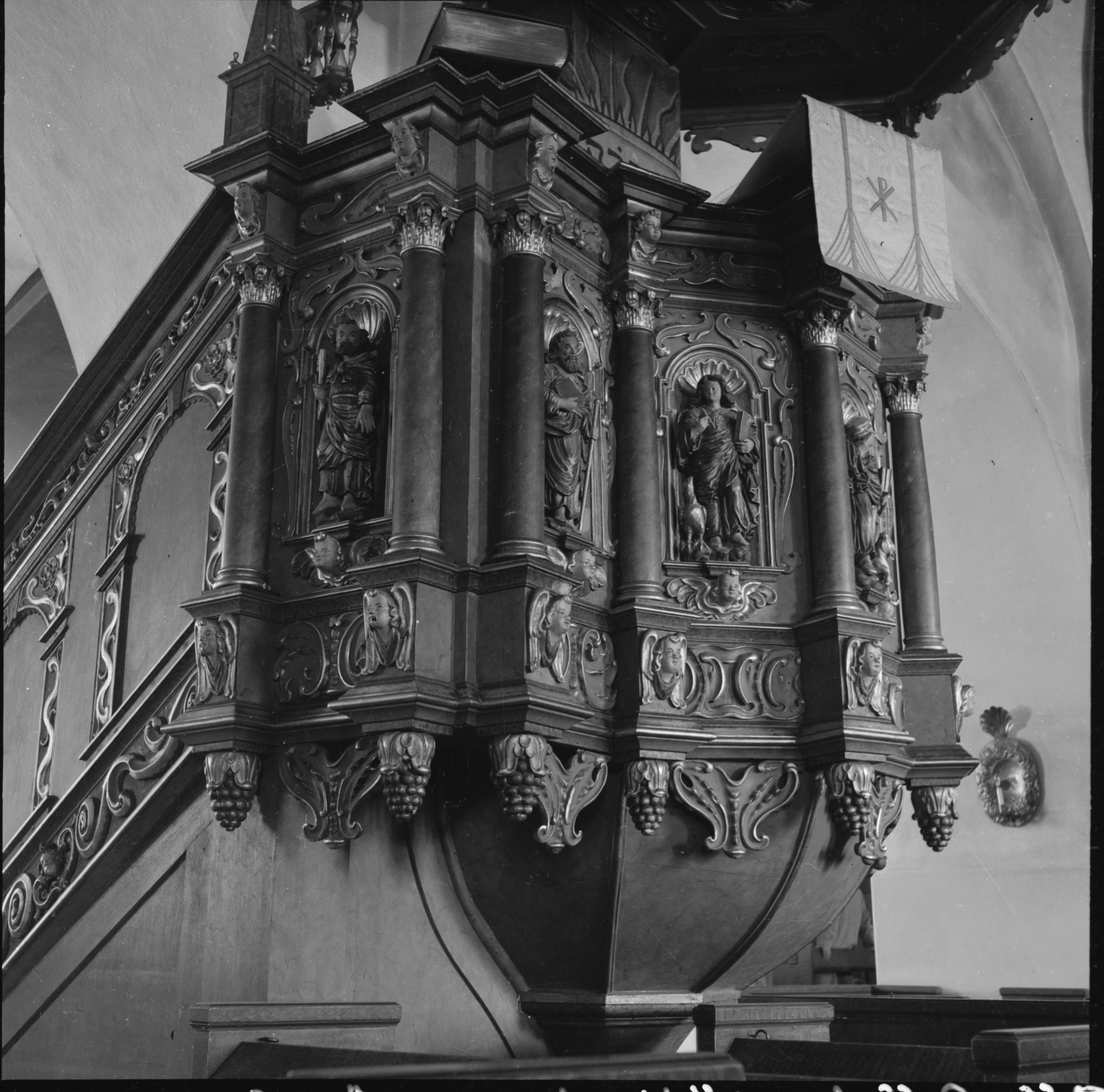 Sven Dalén, Sankta Ragnhilds kyrka