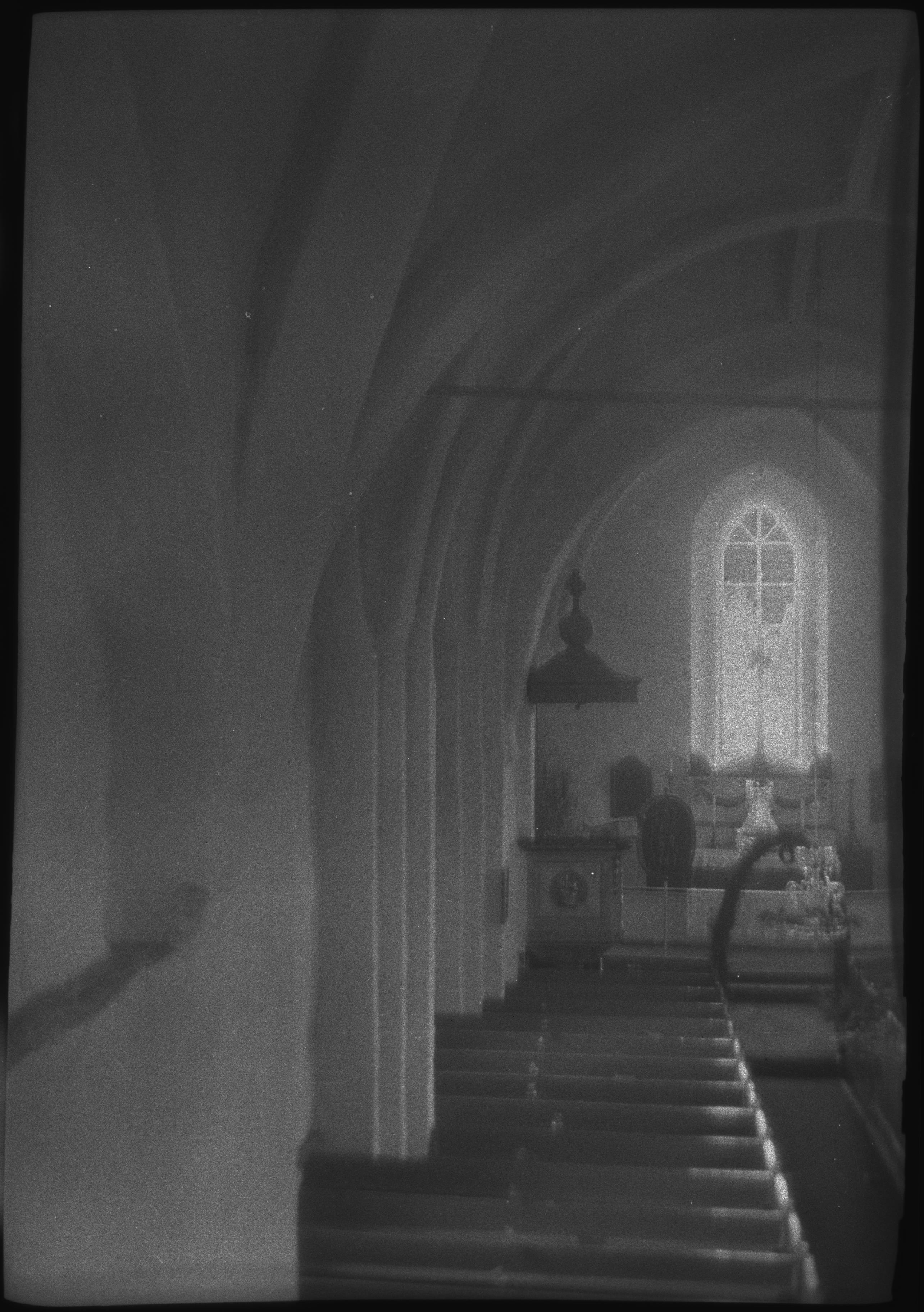 Berit Wallenberg, Adelsö kyrka