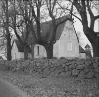 Viksta kyrka