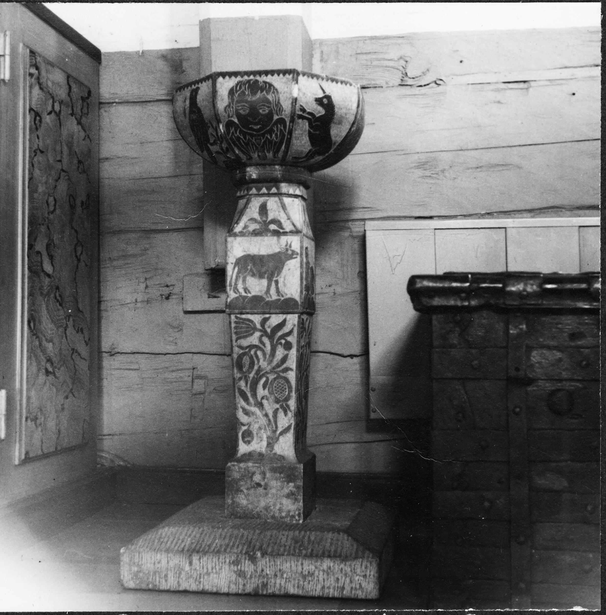 Adolf Niklasson, Bredsäters kyrka