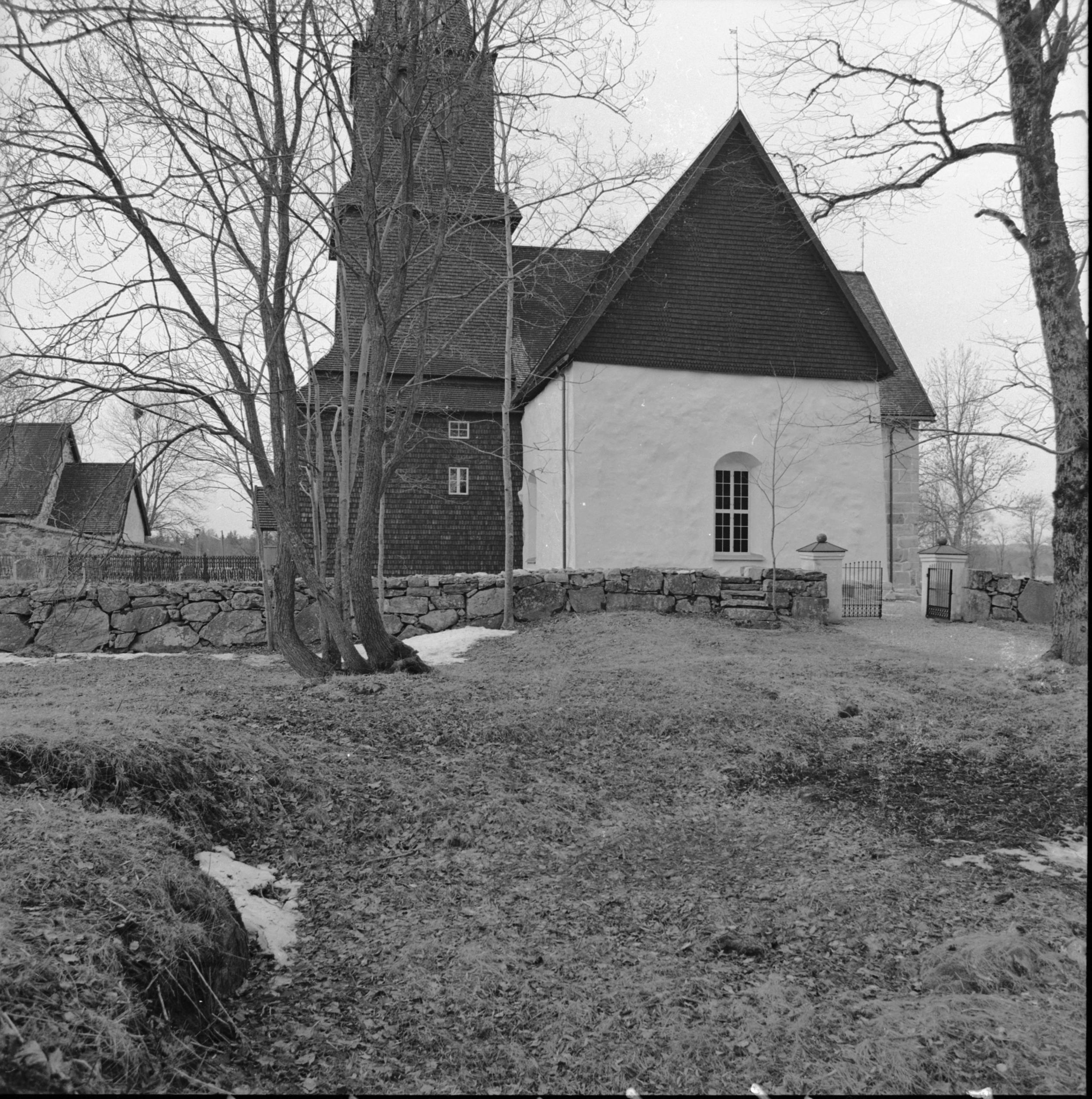 Sören Hallgren, Nydala kyrka (klosterkyrkan)