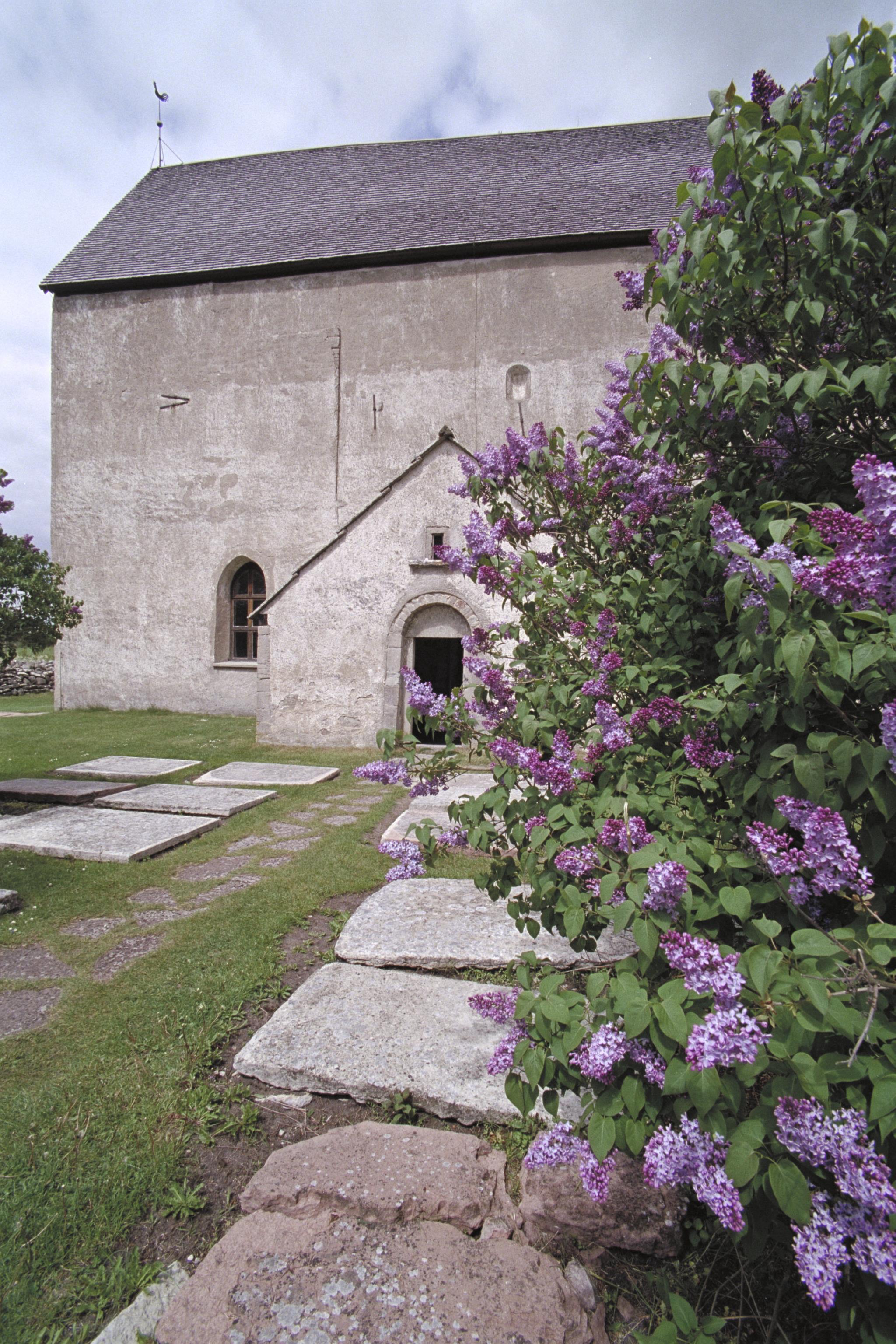 Bengt A Lundberg, Källa gamla kyrka
