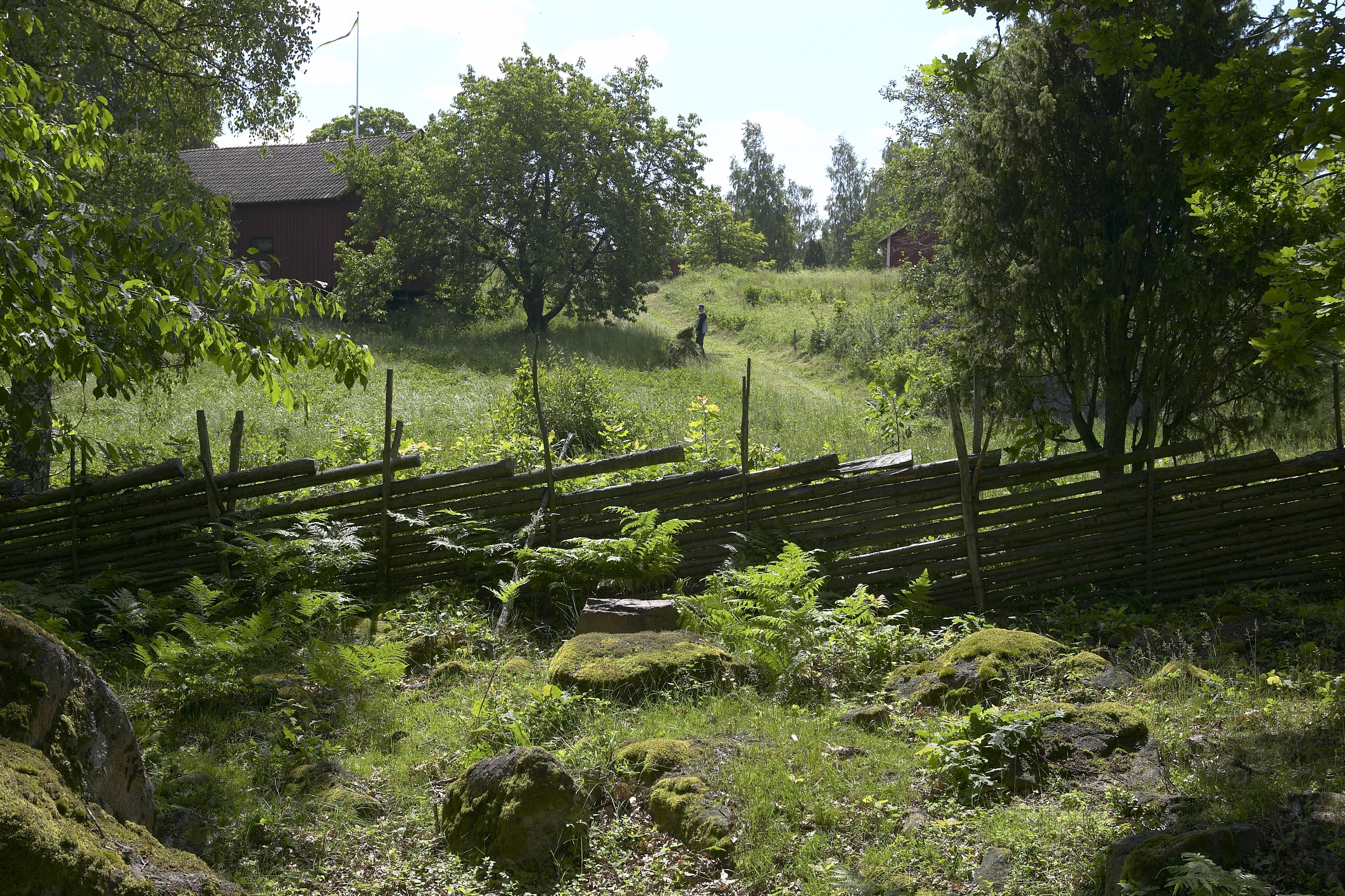 Bengt A Lundberg, Stensjö by