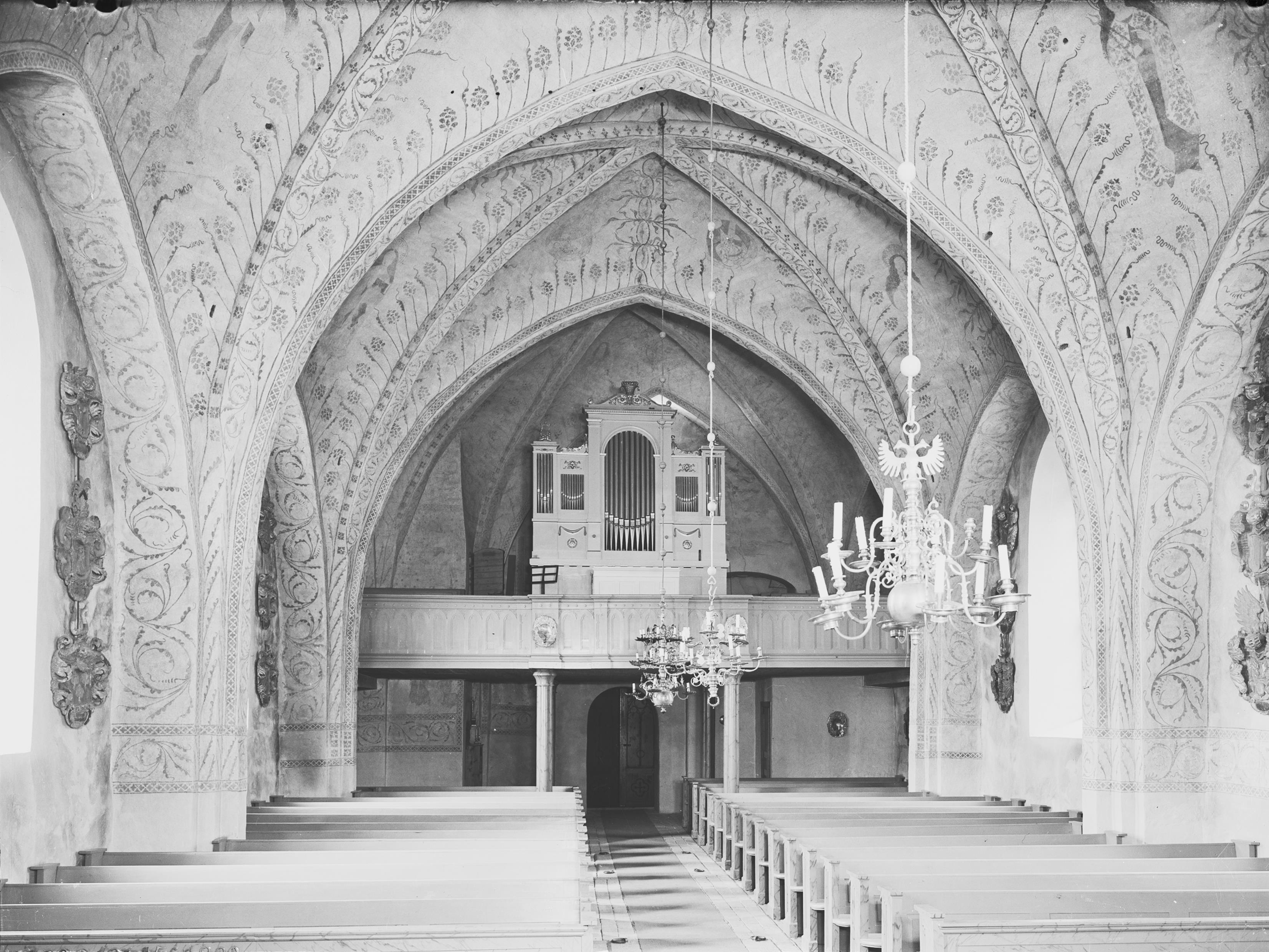 Nils Lagergren, Håtuna kyrka