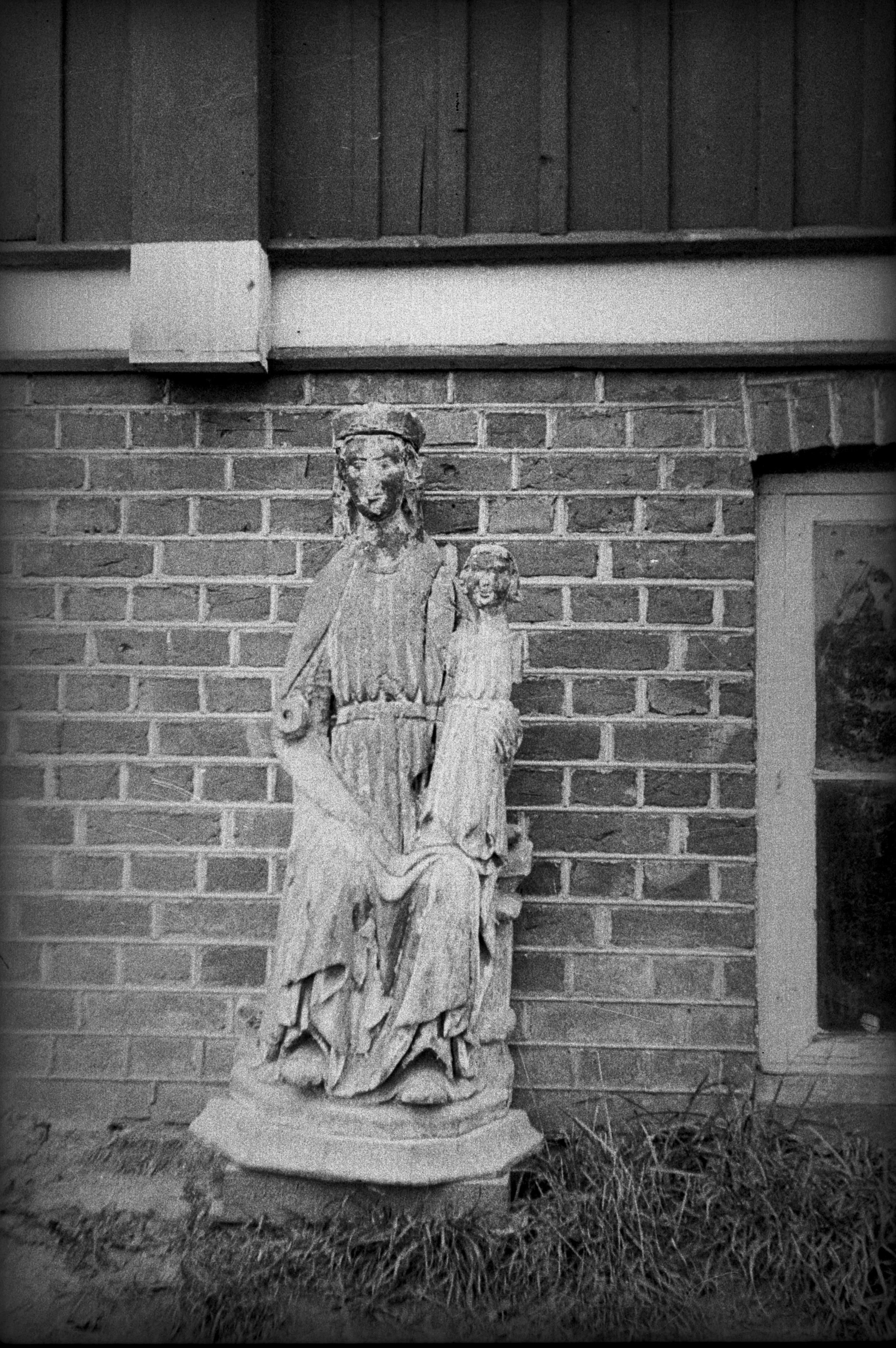 Osvald Owald, Dörarps kyrka