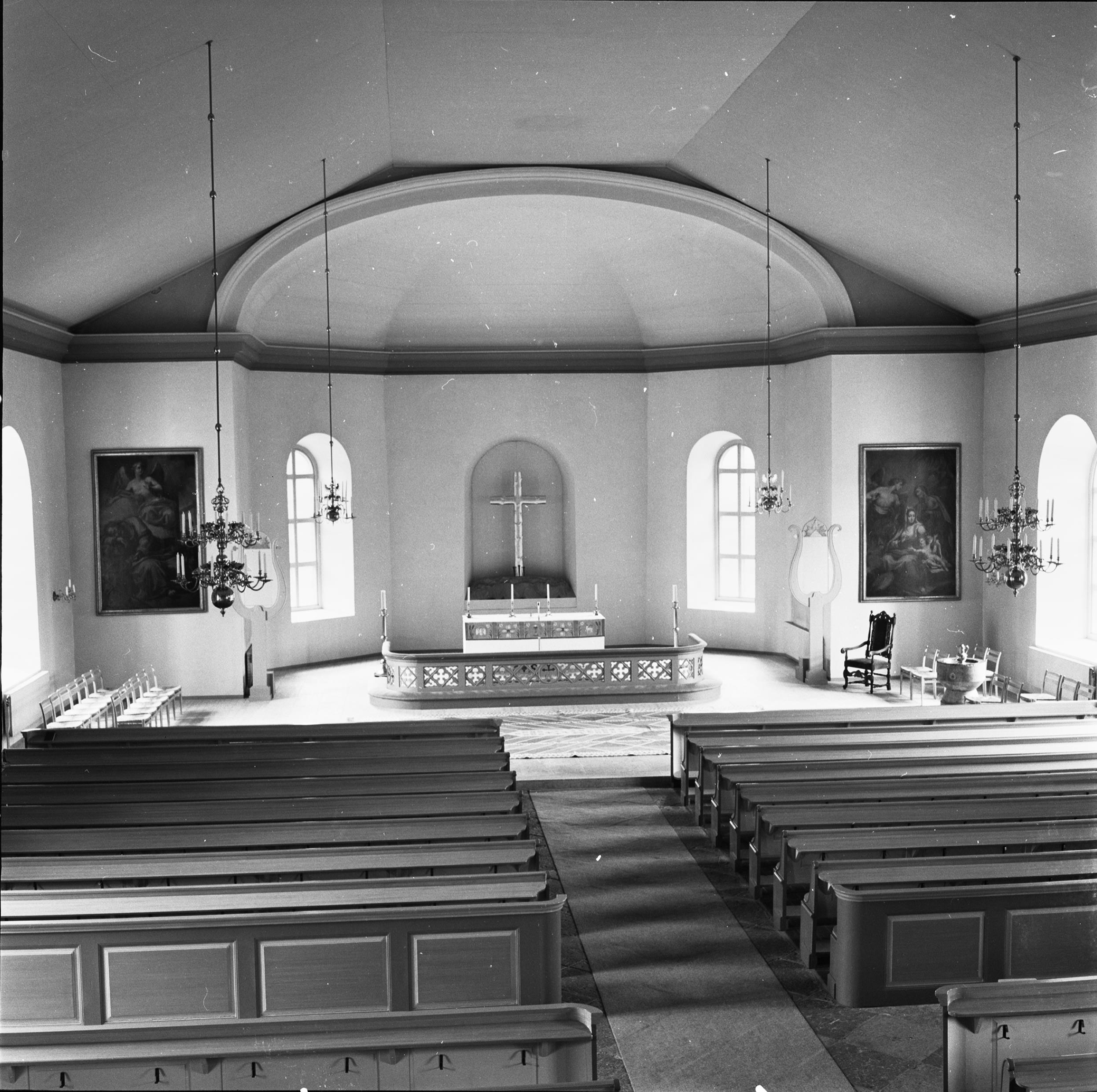 Reine Axel Unnerbäck, Larvs kyrka