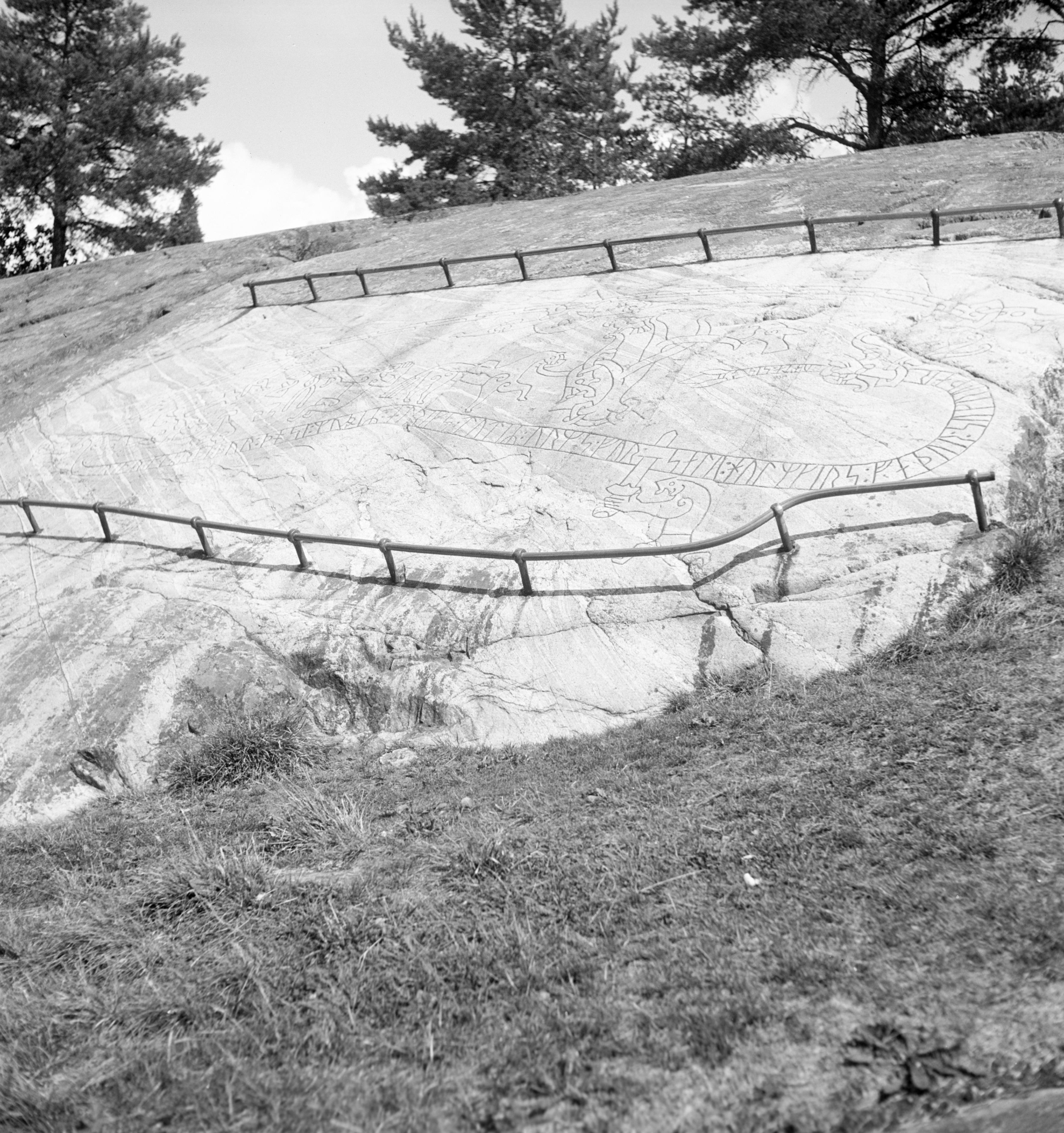 Mårten Sjöbeck, Sigurdsristningen