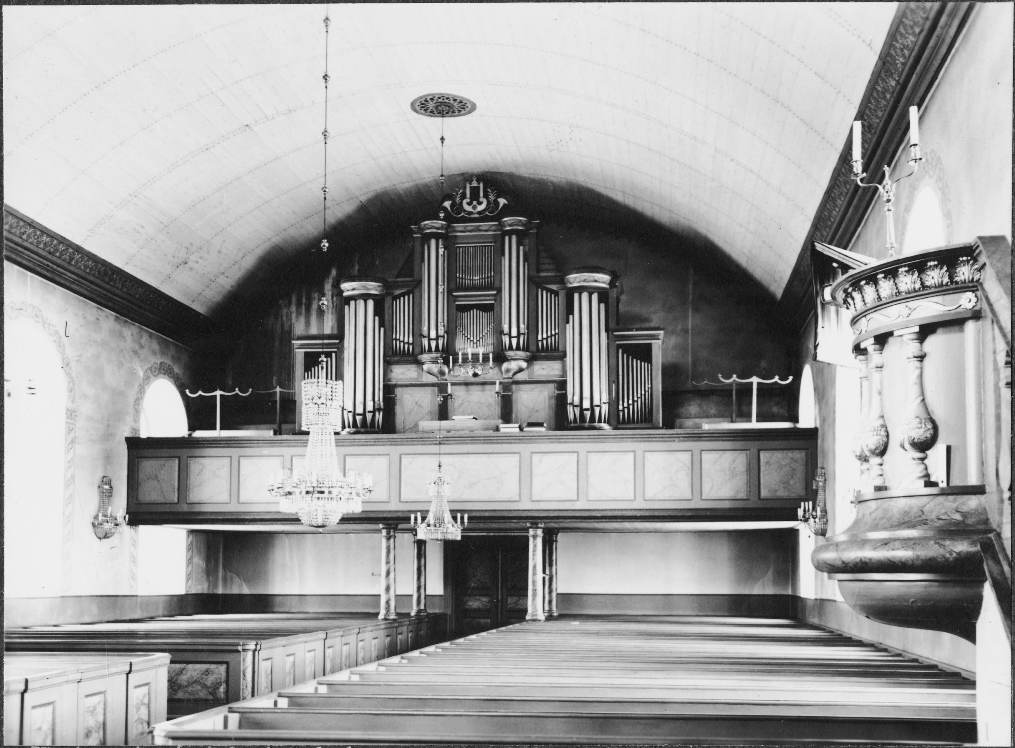 Adolf Niklasson, Trässbergs kyrka