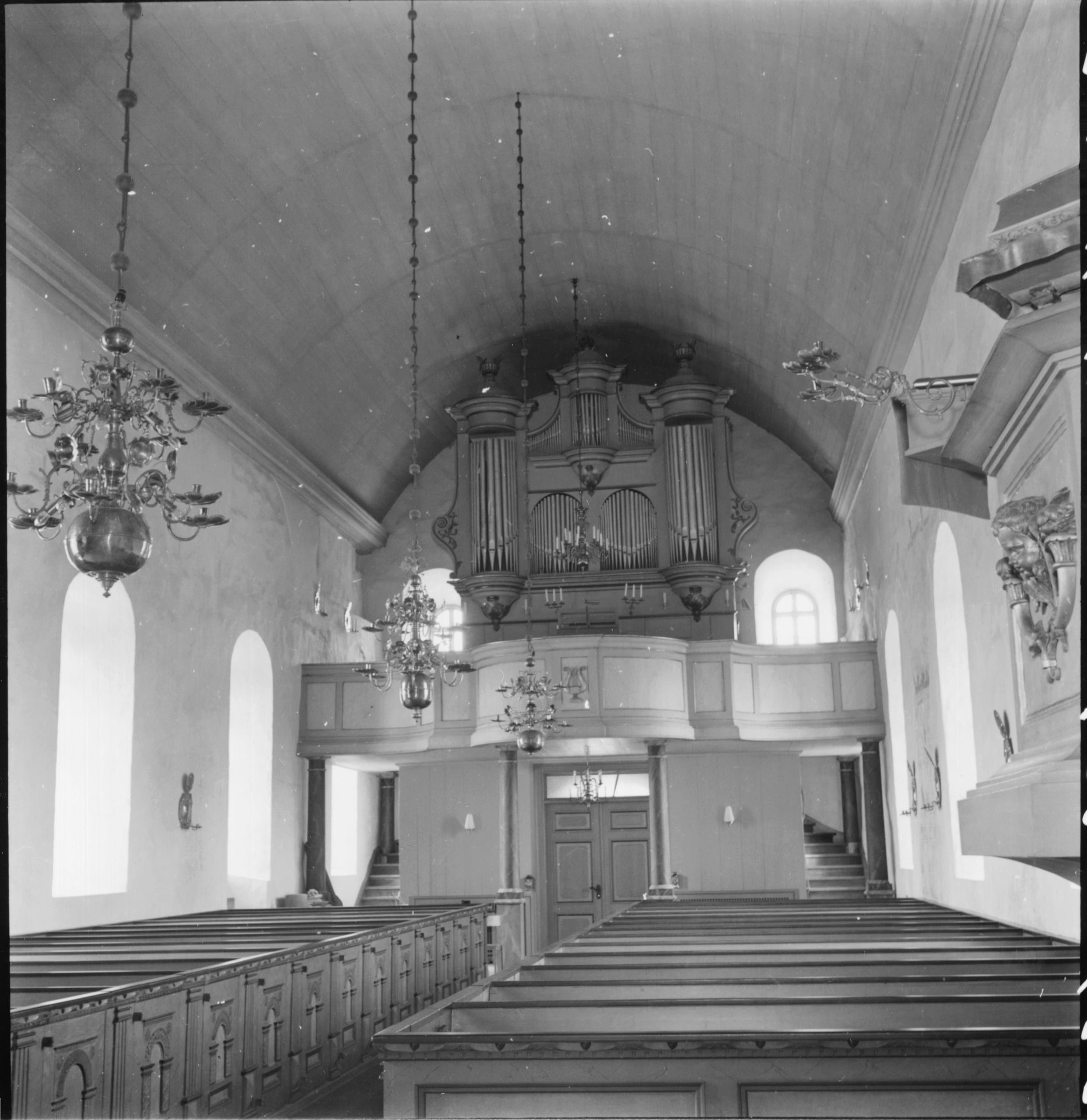 Iwar Anderson, Halltorps kyrka