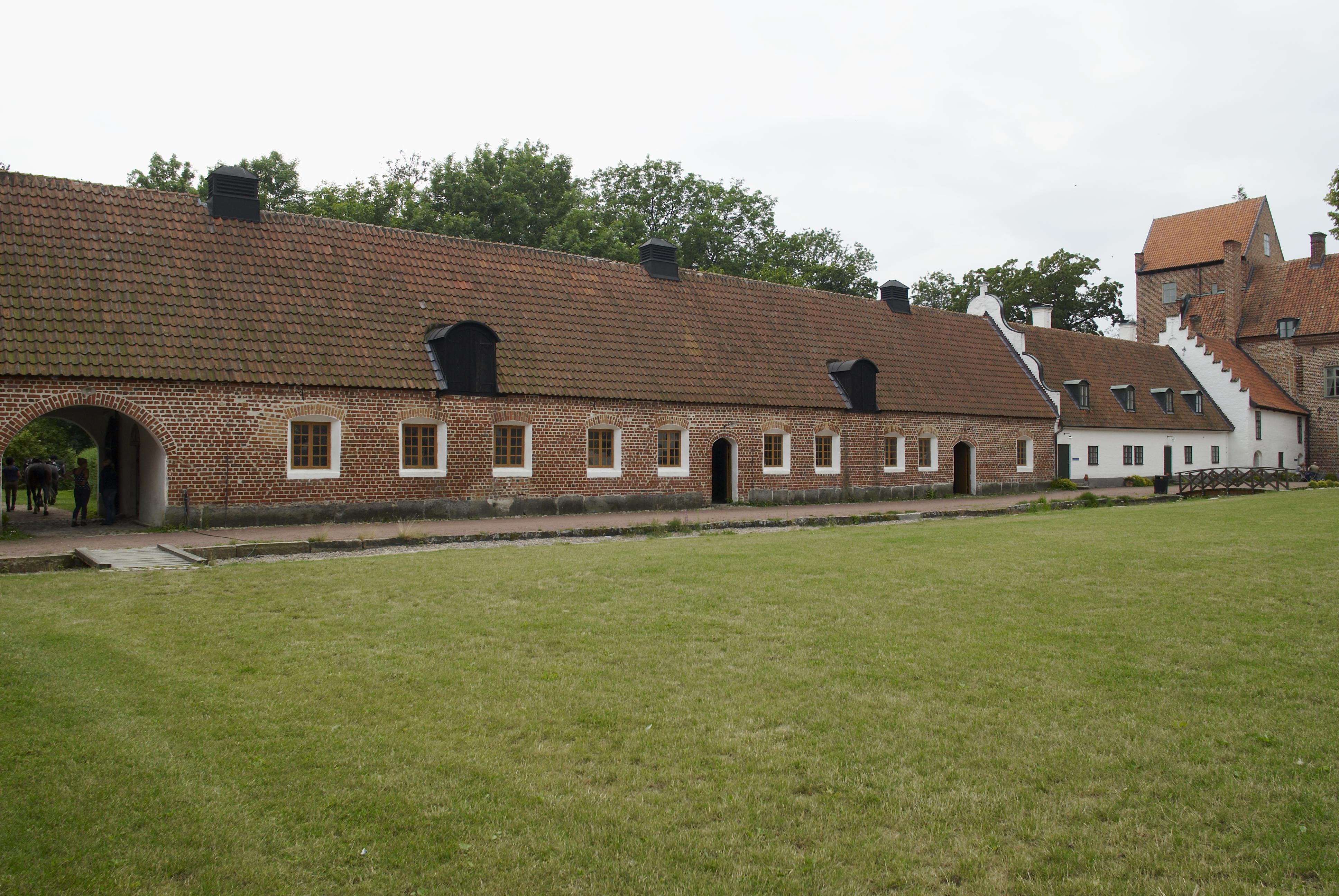 Bengt A Lundberg, Bäckaskogs slott