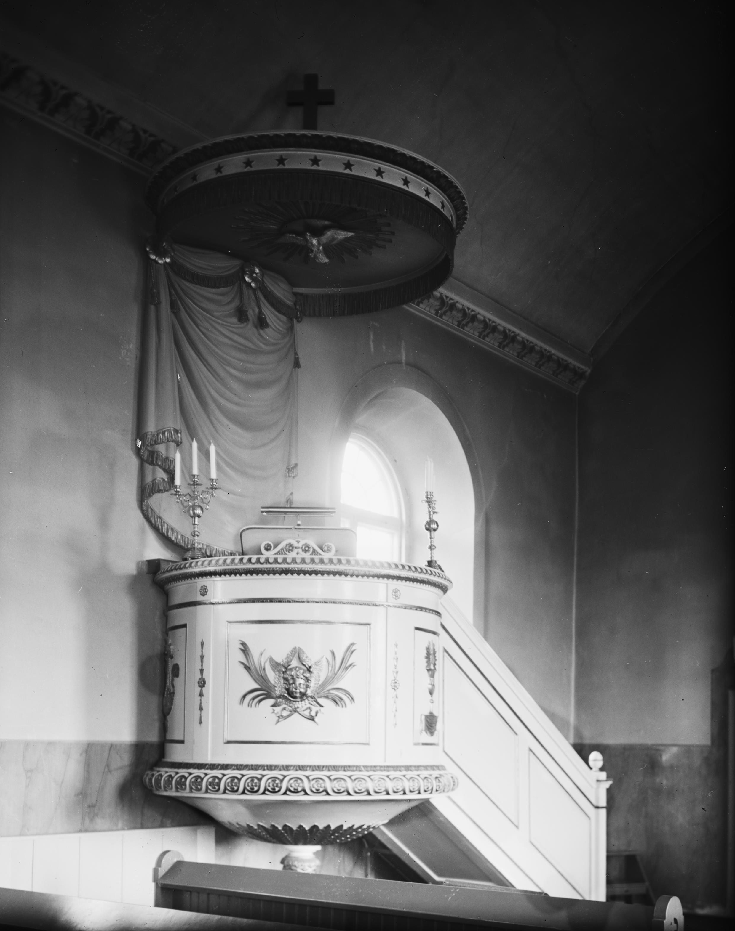 Olle Hellström, Trästena kyrka