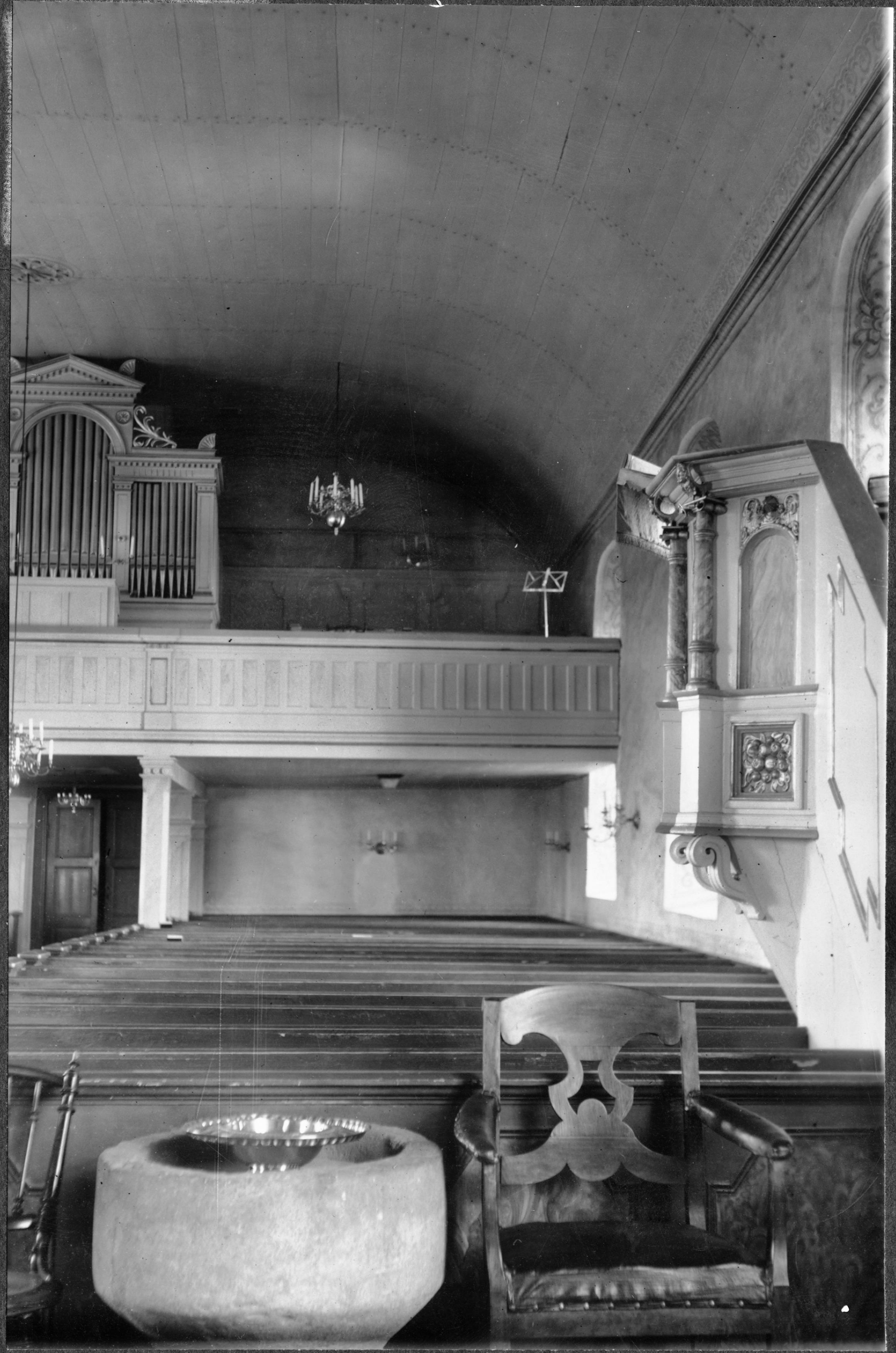 Olle Hellström, Ryda kyrka