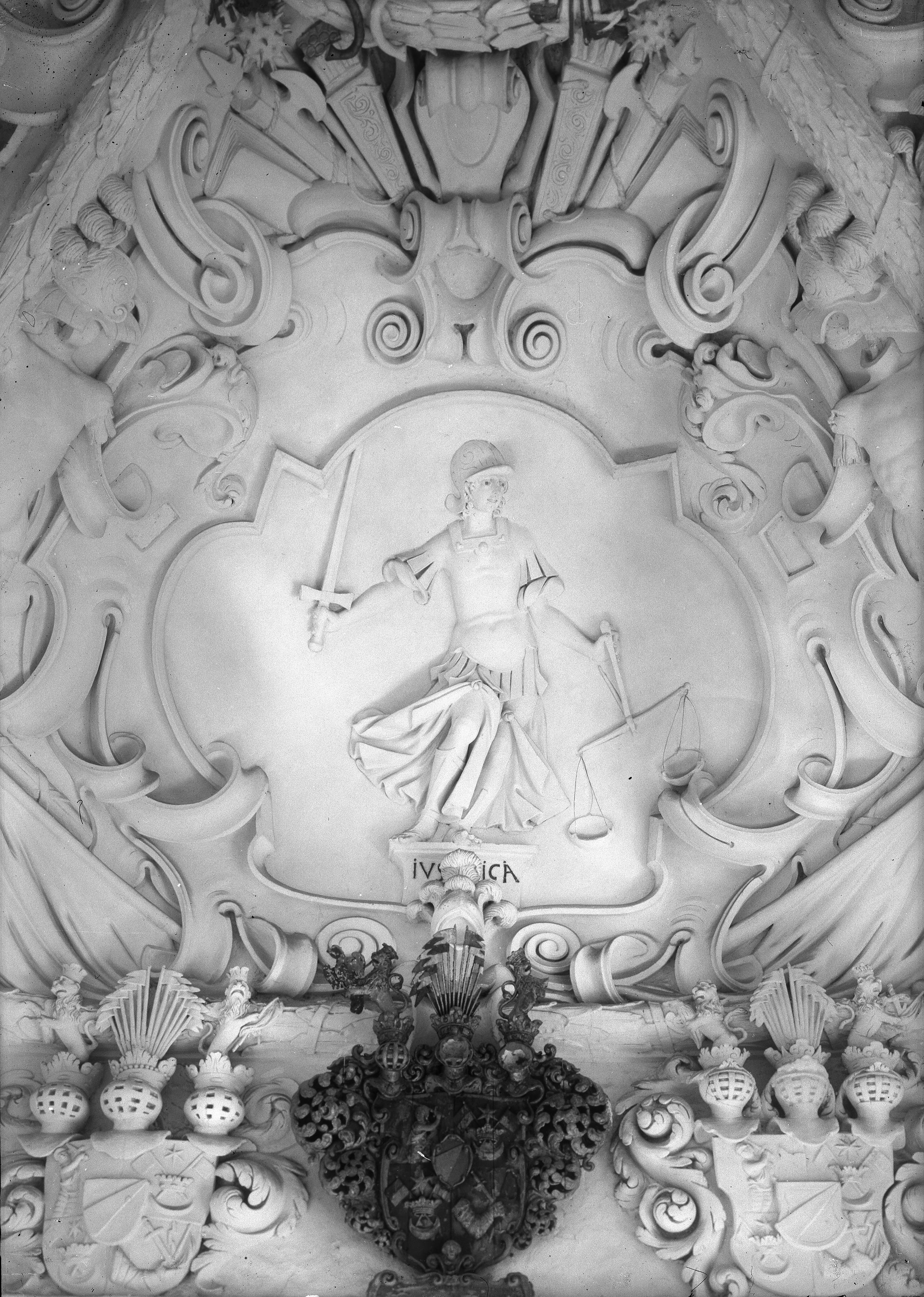 Sigurd Wallin, Floda kyrka