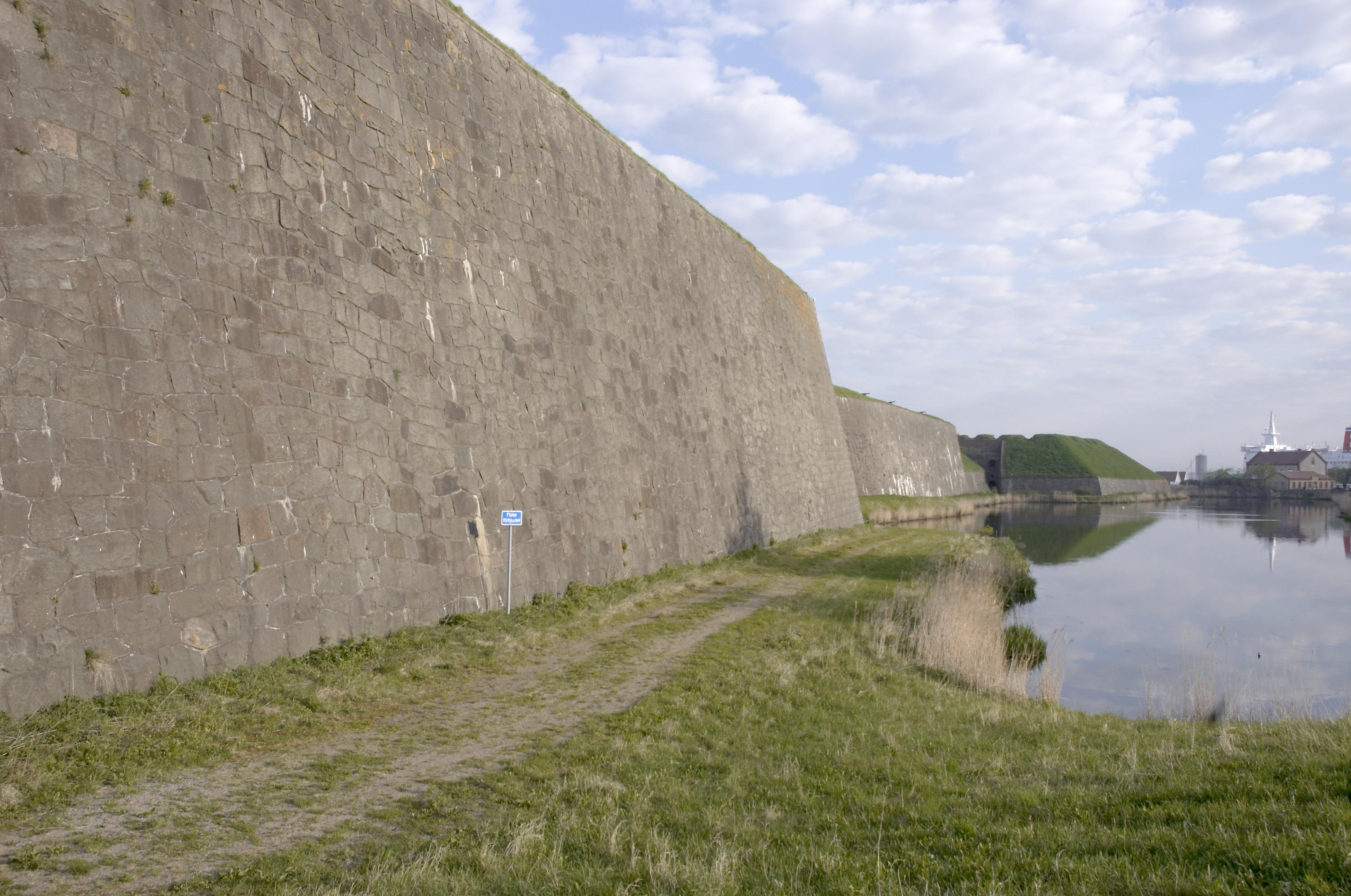 Bengt A Lundberg, Varbergs fästning