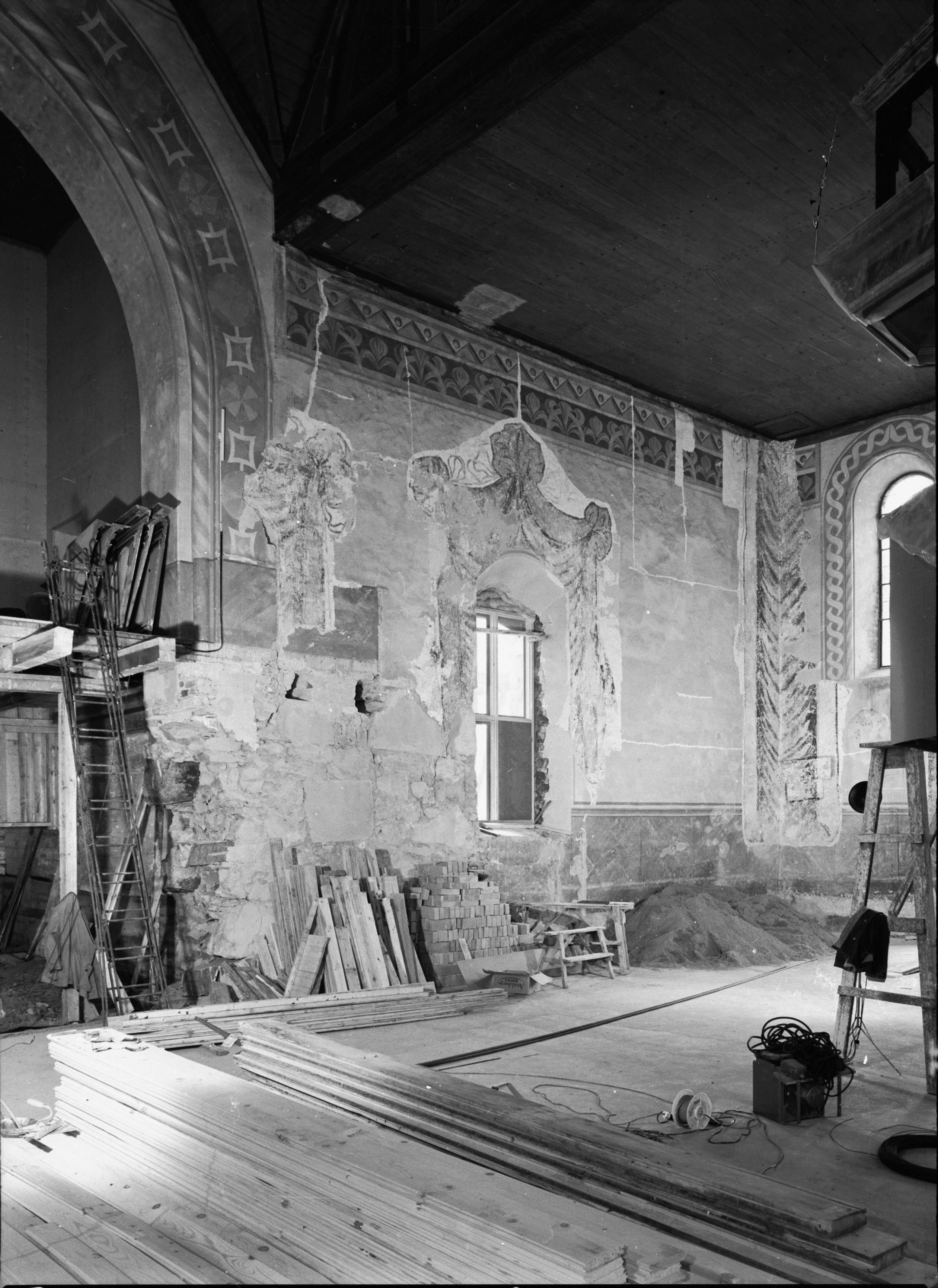 Sören Hallgren, Nydala kyrka (klosterkyrkan)