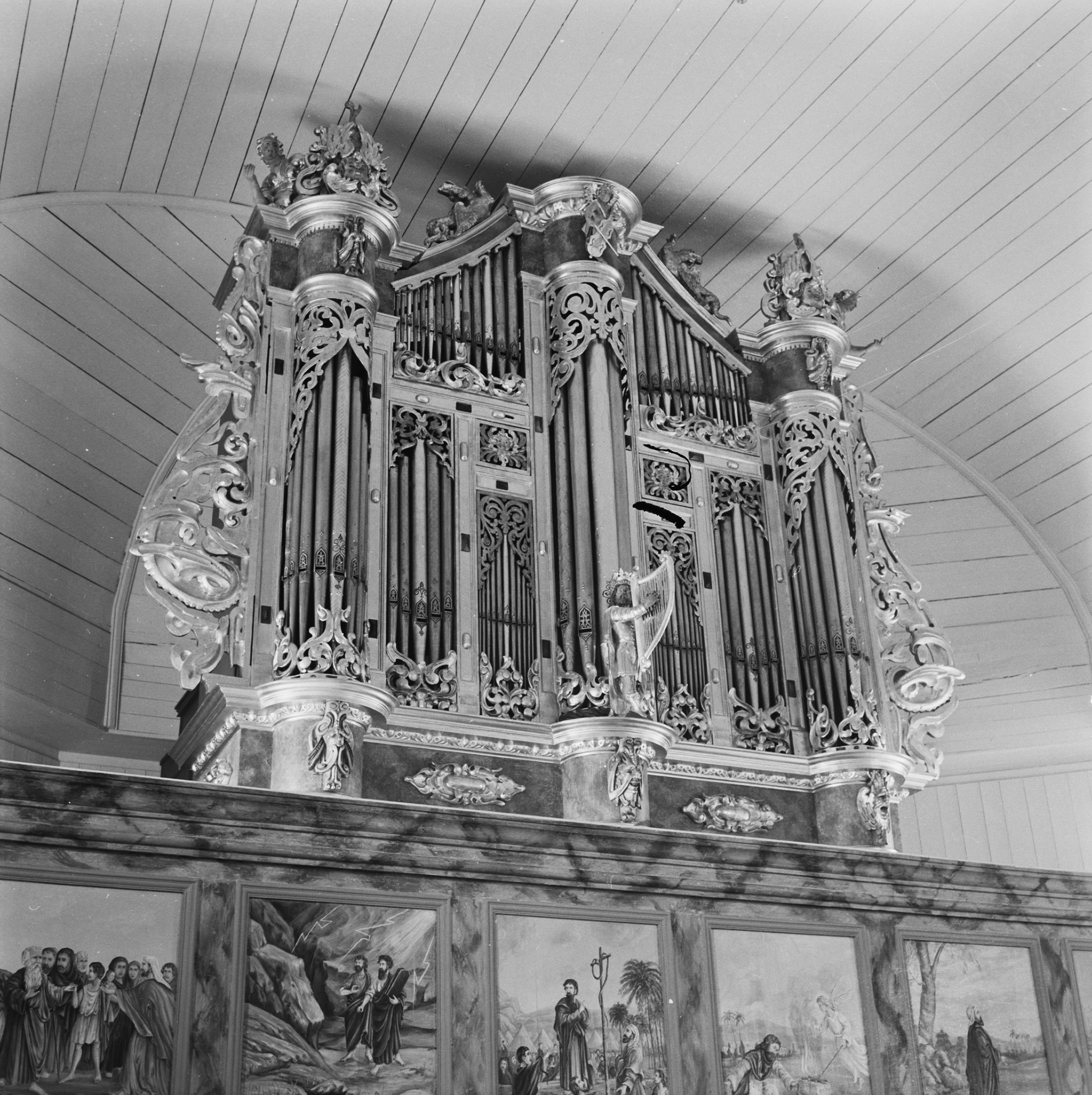 Reine Axel Unnerbäck, Övertorneå kyrka