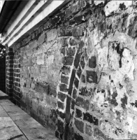 Image of DR EM85;438C